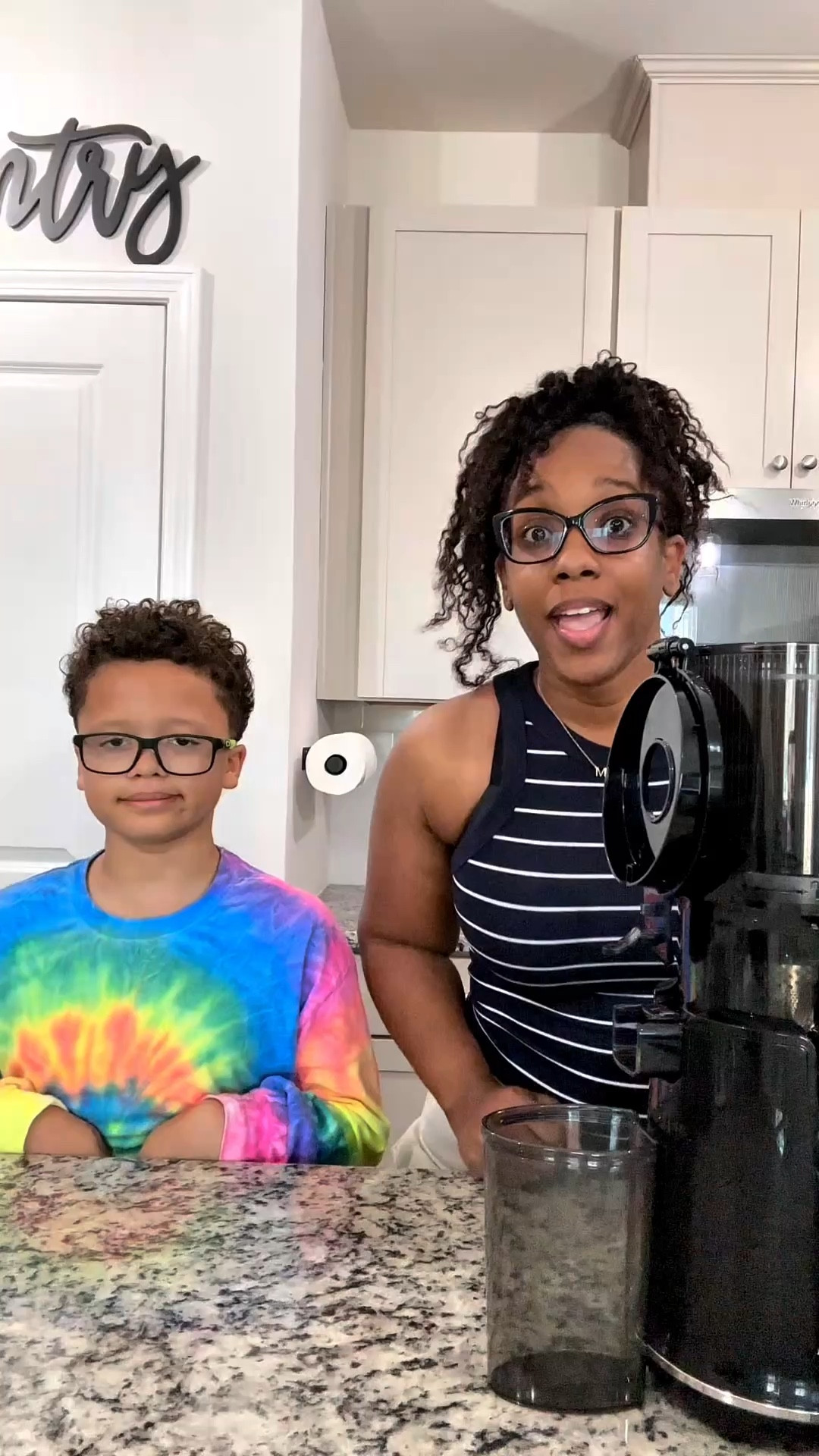 Chef Elijah is in the building! 🧑🏽‍🍳We’re whipping up some sparkling Peach Ginger Ale today. 🍑🫚Refined sugar-free, fizzy, and kid-approved! ✨
Who wants the recipe? Let me

#LTKHome #LTKselfcare #LTKKids