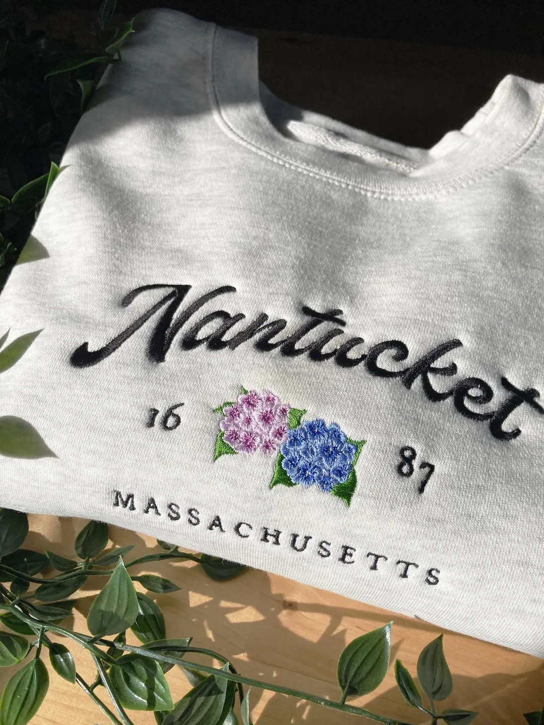 Nantucket Embroidered Sweatshirt, Massachusetts Sweatshirt, New England Sweater, Cape Cod Hydrang... | Etsy (US)