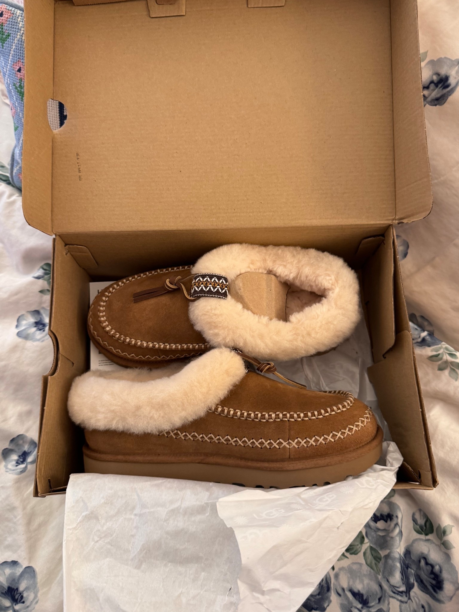 True to size (size 8)