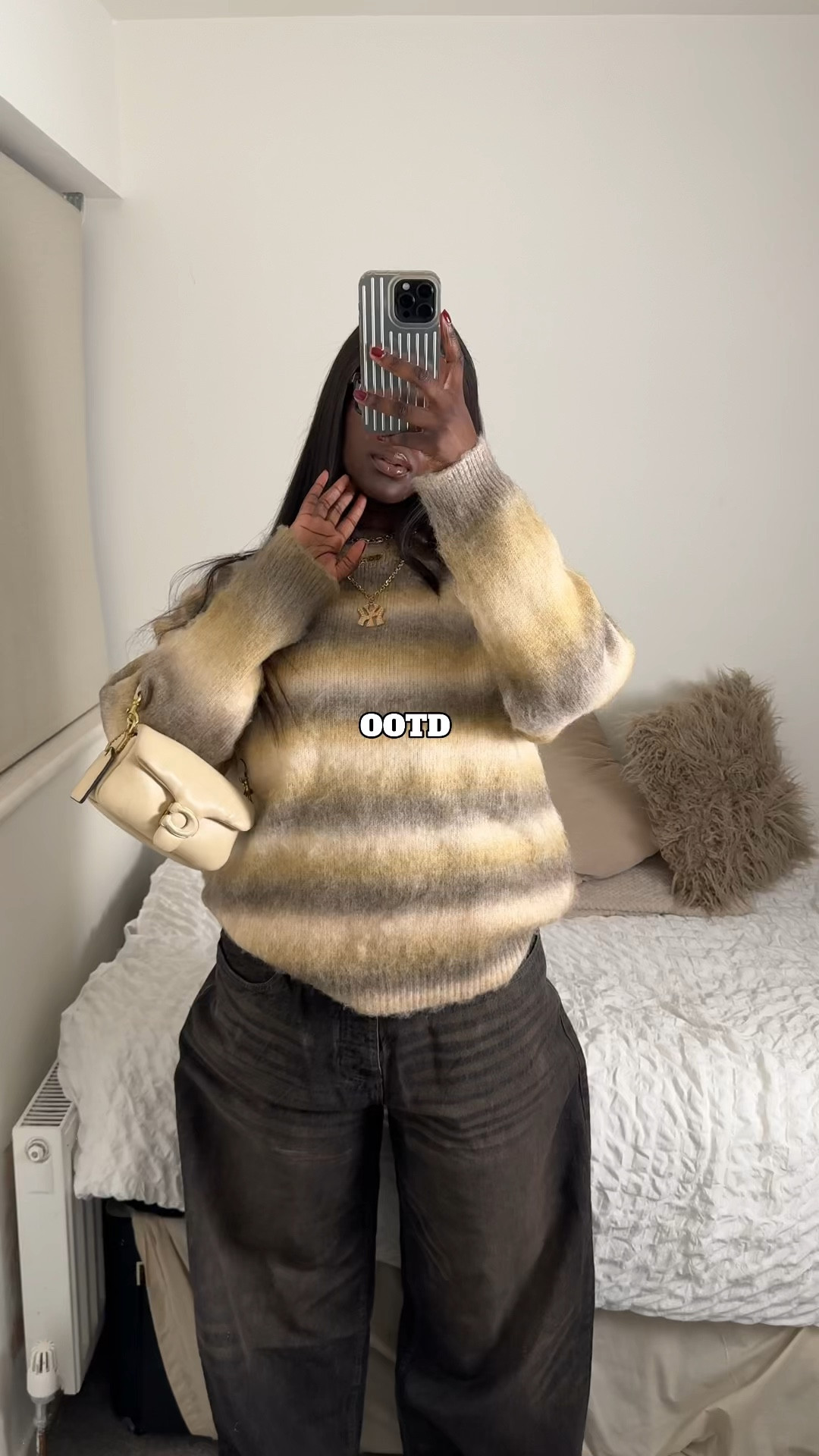 Winter streetwear ootd

#LTKuk