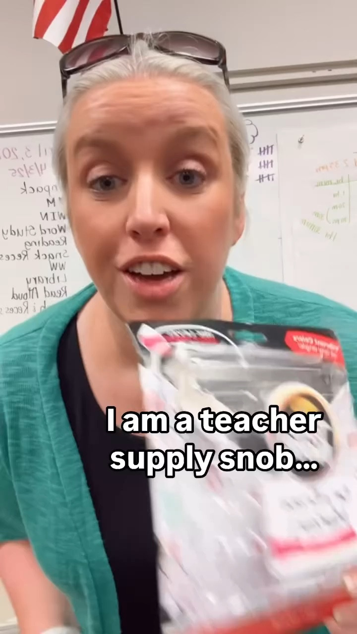 These dry erase markers are my new Amazon classroom find.


#crayola #crayoladryerasemarkers #crayolatakenote #amazonfind #classroomfinds #teacherfinds #teachersupplies #amazonteachers

#LTKKids