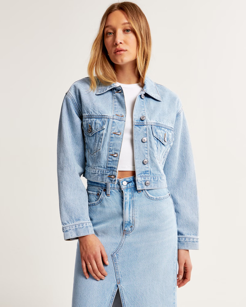 Cropped Denim Trucker Jacket | Abercrombie & Fitch (US)