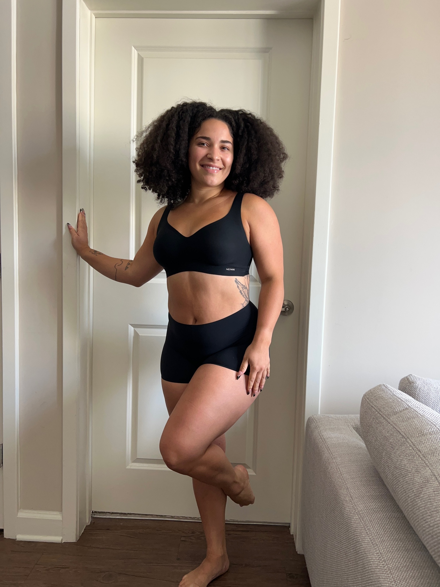 #ad Comfort and style are always at the top of my list when I am looking for good quality clothes and undergarments thankfully @neiwai has a wide range of both that are versatile and easy for styling up or lounging around but making it look cute! 

My current favorite piece from them is their Barely Zero bra though! This wireless bra aims to change the way we think about bras and it most definitely has for me! With amazing support yet a comfortable hold the Barely Zero bra gives me the comfort i like for any occasion whether that be just doing a few things around my home or  or going out about to run some errands! #inhaleexhale #neiwaifriends #neiwai 