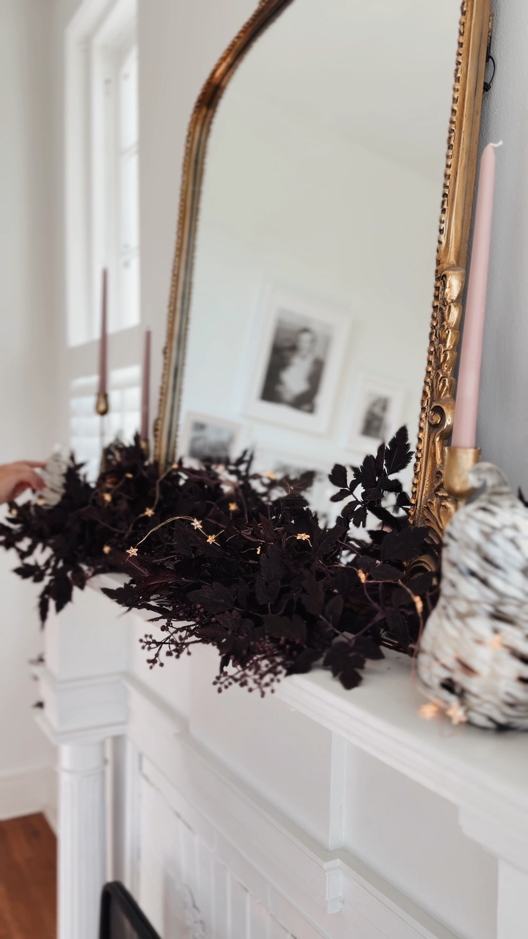 Mantle decor 🍂 garland, twinkle lights & fall candles

#LTKSeasonal #LTKHome