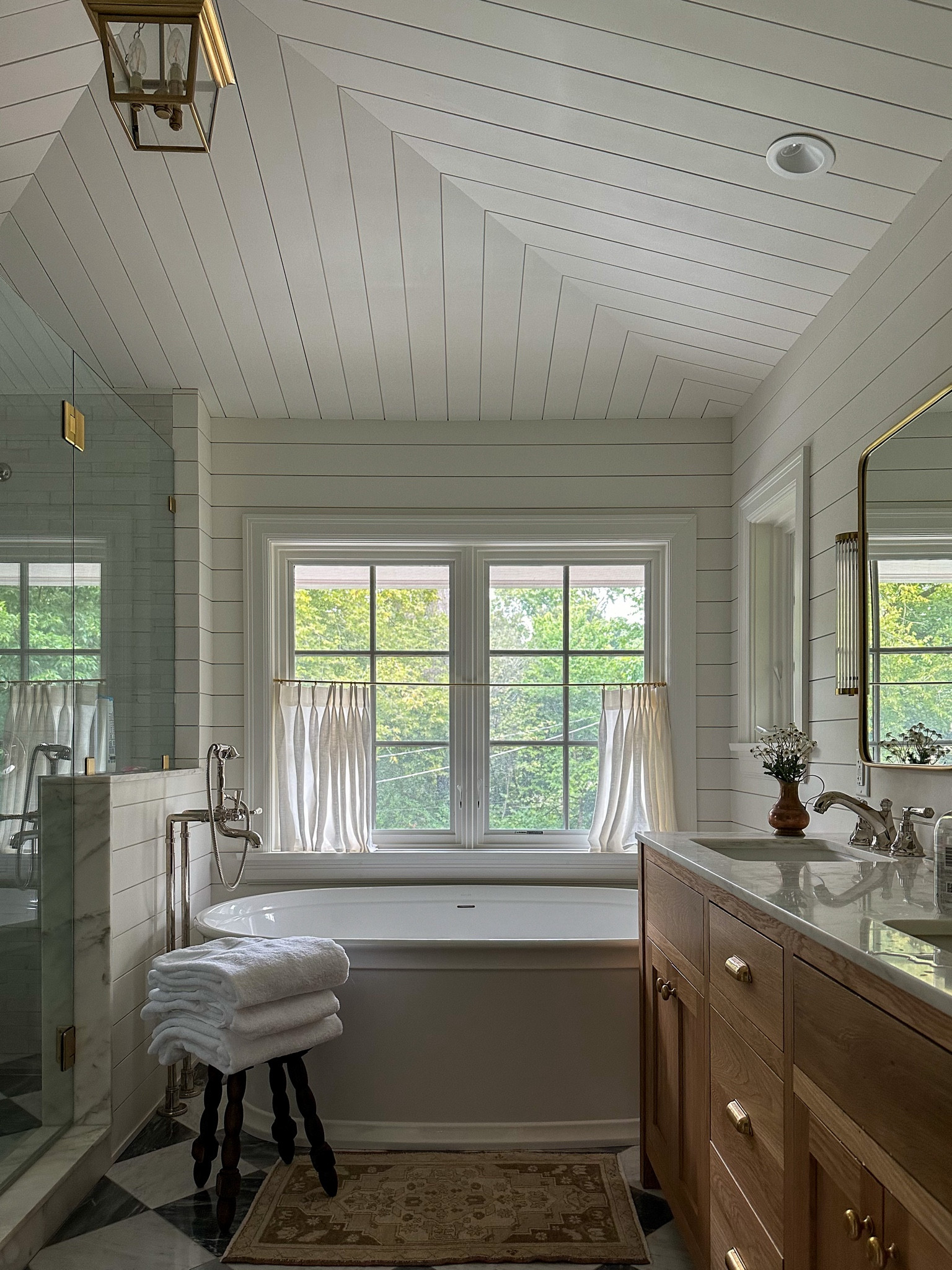 Bathroom details 

#LTKSeasonal #LTKHome