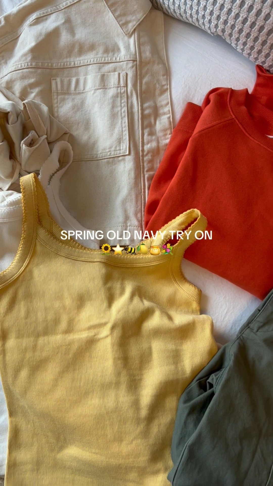 Xs in everything except the jacket & pants. Sized up for a looser fit💛

#LTKSeasonal #LTKSaleAlert #LTKPetite