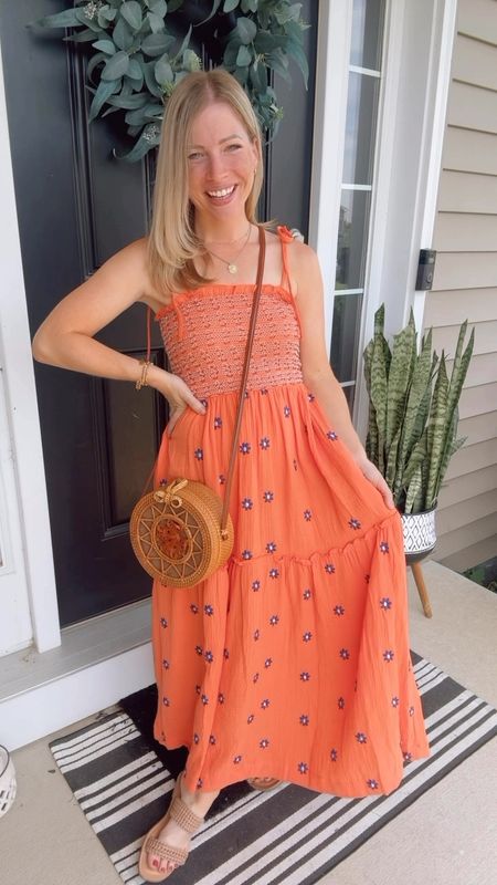 FREE PEOPLE INSPIRED 🧡 available in 9 colors  

Stretchy smocked top, adjustable tie on straps & pockets…there’s nothing not to love about this FP look for less! I’m 5”2” for ref & in my true size small

#momstyle #stylereels #outfitreel #outfitideas  #outfitinspo #petitefashion #styletrends #summerstyle #outfitoftheday #outfitinspiration #stylereel #tryonreel #casualstyle #everydaystyle #affordablefashion  #styleinfluencer #outfitidea #fashionmusthaves #comfyoutfits #casualoutfits #summerstyle 
#OOTD