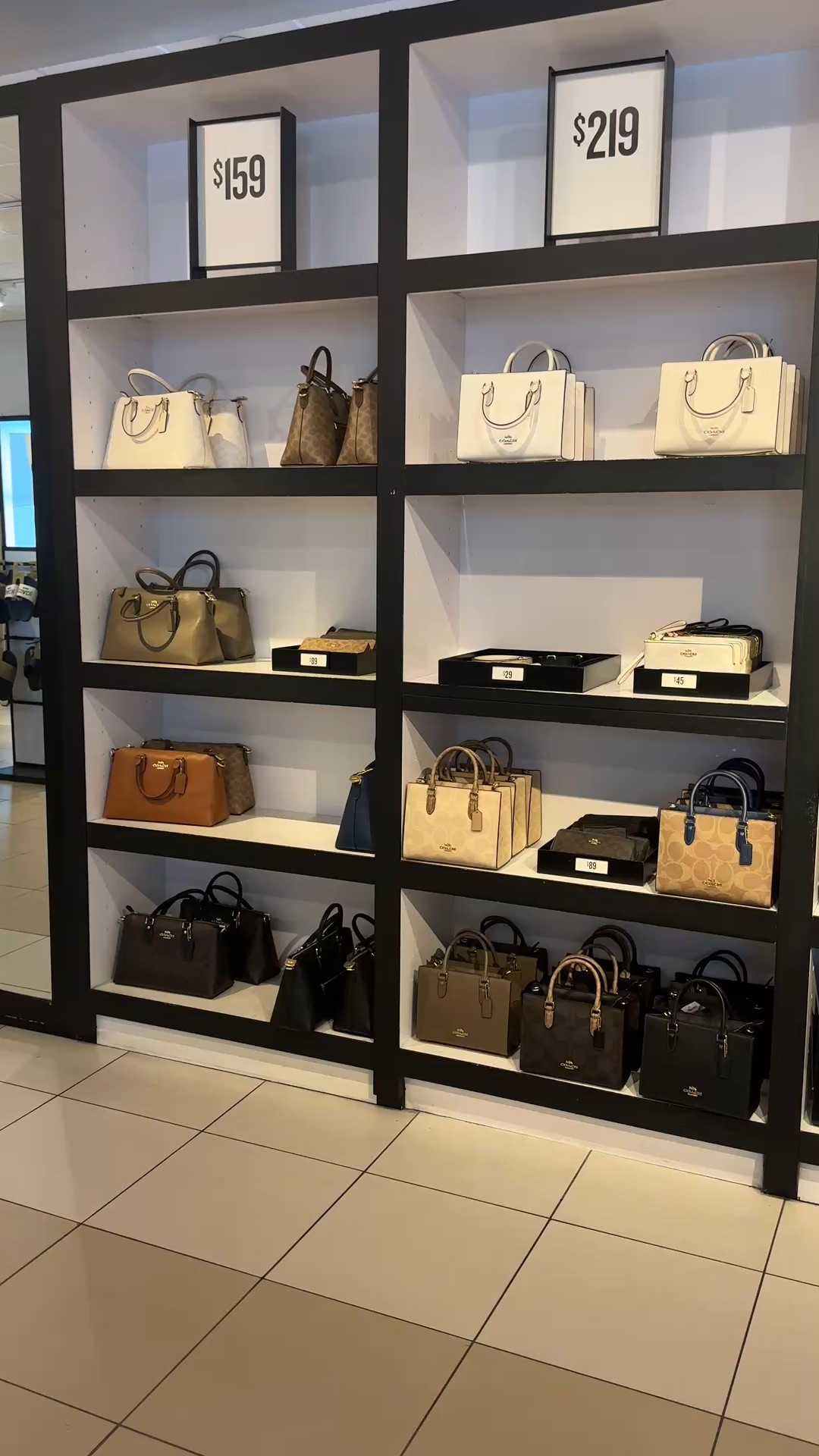 25% of Coach outlet Black Friday Sale 

#LTKGiftGuide #LTKHoliday