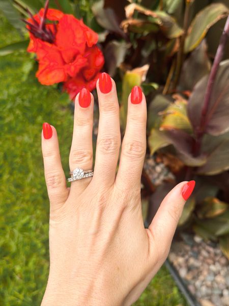 New favorite nails! These are such a pretty coral color for summer! #amazonfinds

#LTKStyleTip #LTKSeasonal #LTKBeauty