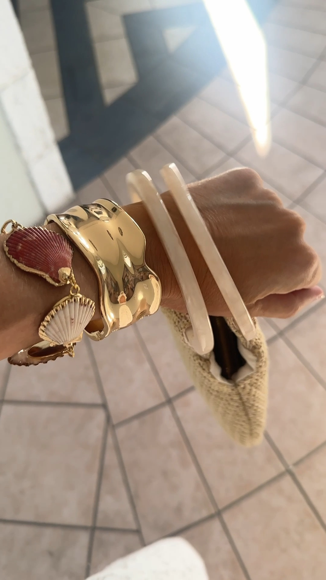 Love this adorable bag for summer! Linking shell bracelet and gold one for cute gifts! 

#LTKTravel #LTKFindsUnder100