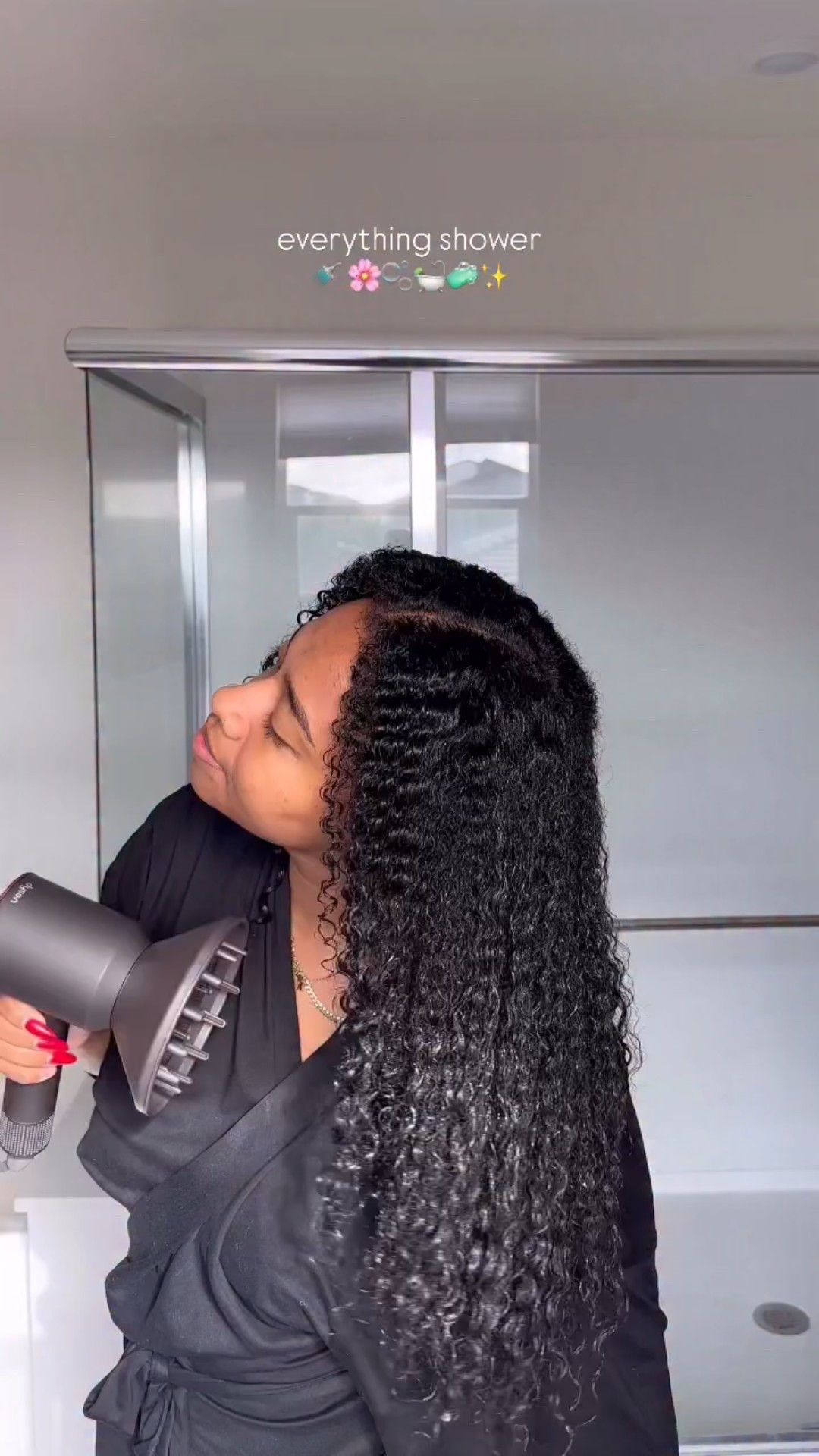 everything shower 🫧 = my type of therapy ✨

products used :

shower filter - @jolieskinco 

hair - @cecred 
face cleanser - @dermalogica 
bodywash - @thehoneypotco 

hairstyling - @bouncecurl + @dysonhairpro dryer 

Comment ‘Everything Shower’ for a link to all product used