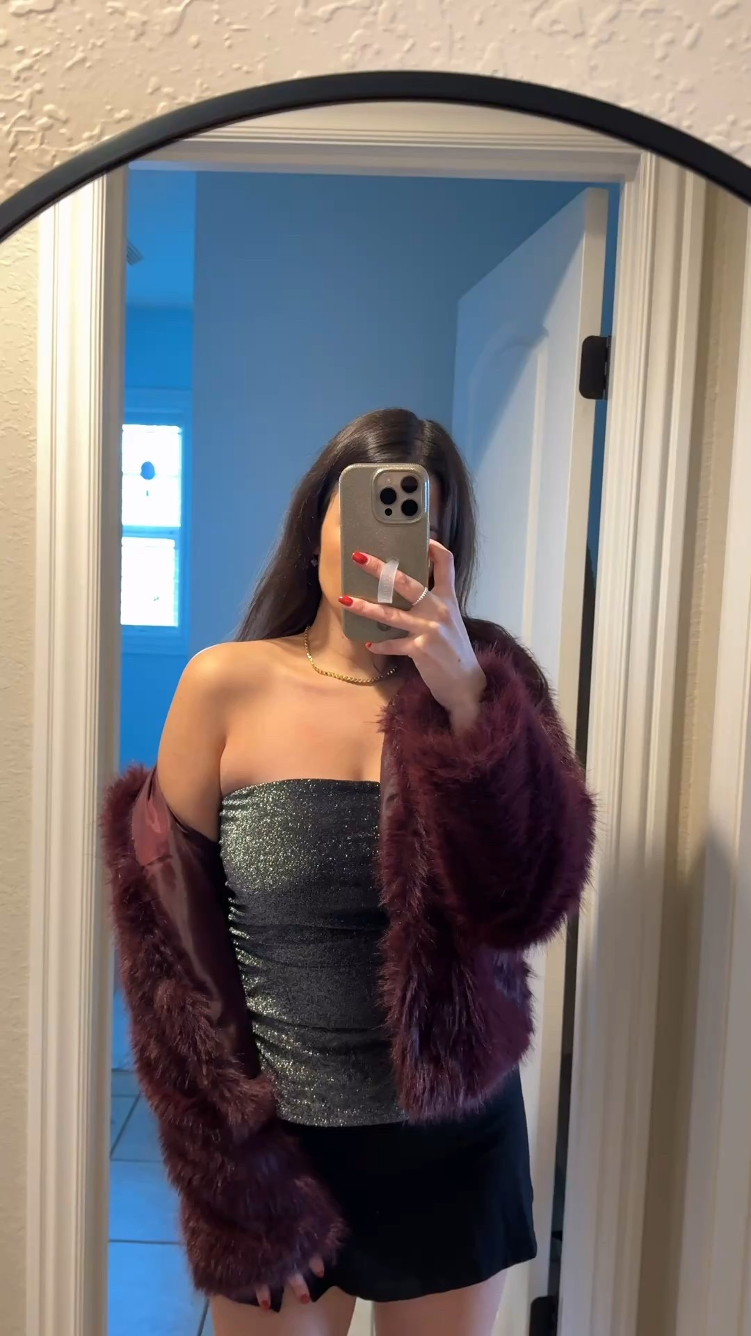 Truly can’t believe it’s almost the end of 2025 🥲
Which New Year’s Eve outfit is your fav??

Fur coat outfit, NYE style, sparkle season, sequin skirt, easy NYE outfit, burgundy fur coat, knee high boots outfit, sequin shorts, 
#nyeoutfit #sequinskirt #furcoat

#LTKHoliday #LTKU #LTKFindsUnder50