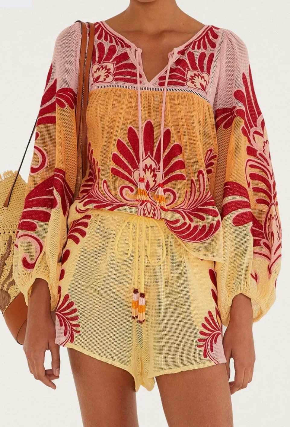 Some Spring Break looks I’m 🤤 over ☀️