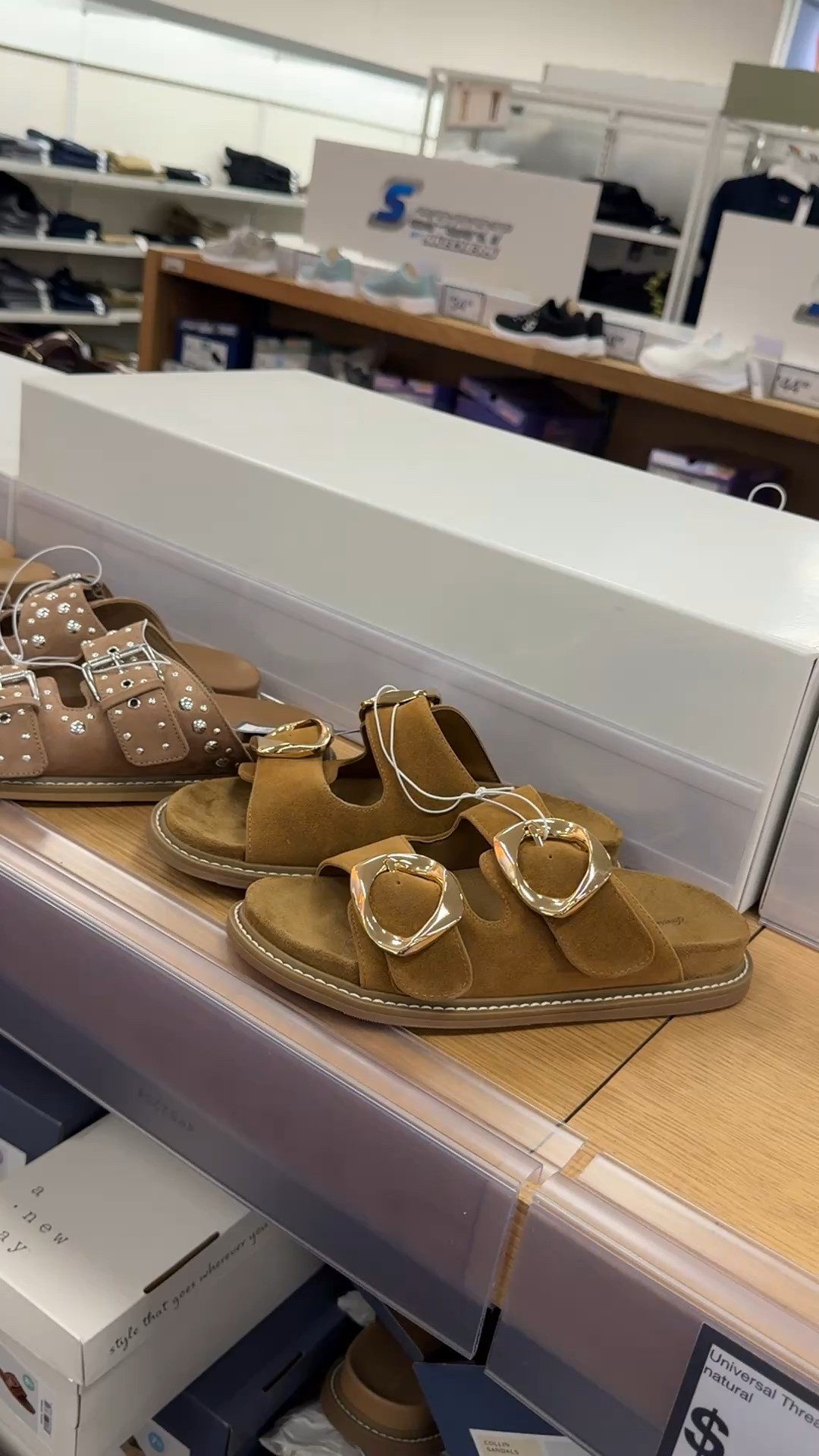 New at Target 😍

#targetfinds #sandals 