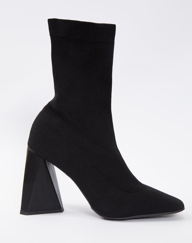 bota bico quadrado knit salto escultural | Amaro (BR)