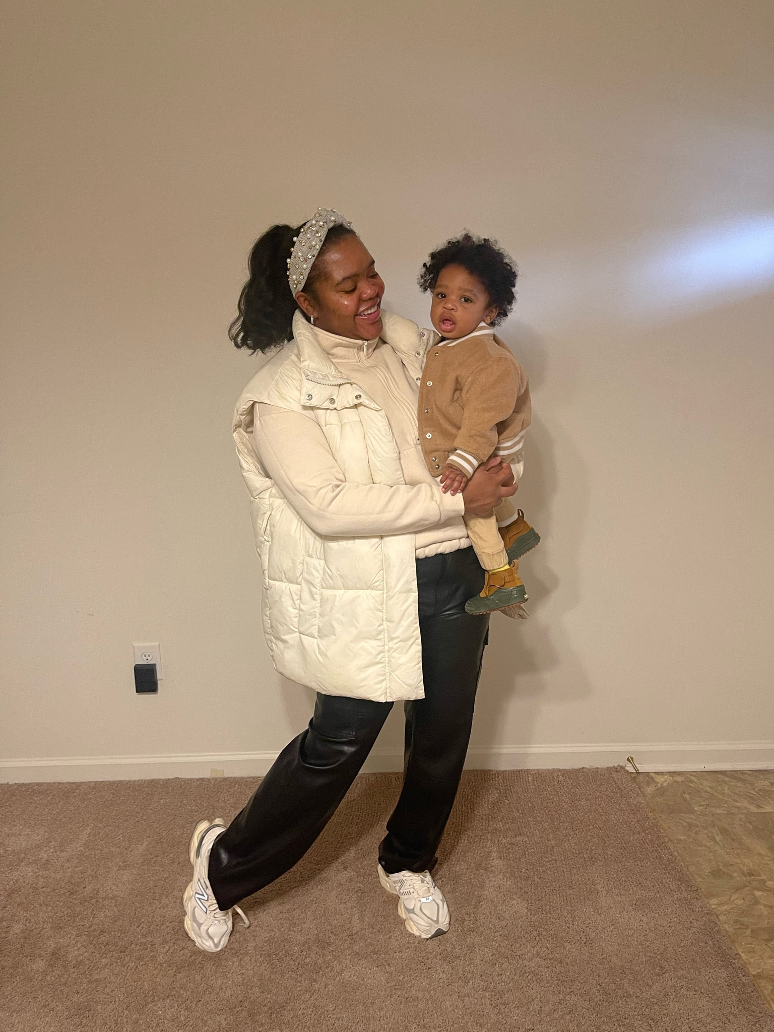 Fun day at the farm 🐴🐮🚜🌾
GAP, ASOS, New Balance 

#LTKSeasonal #LTKstyletip #LTKbaby