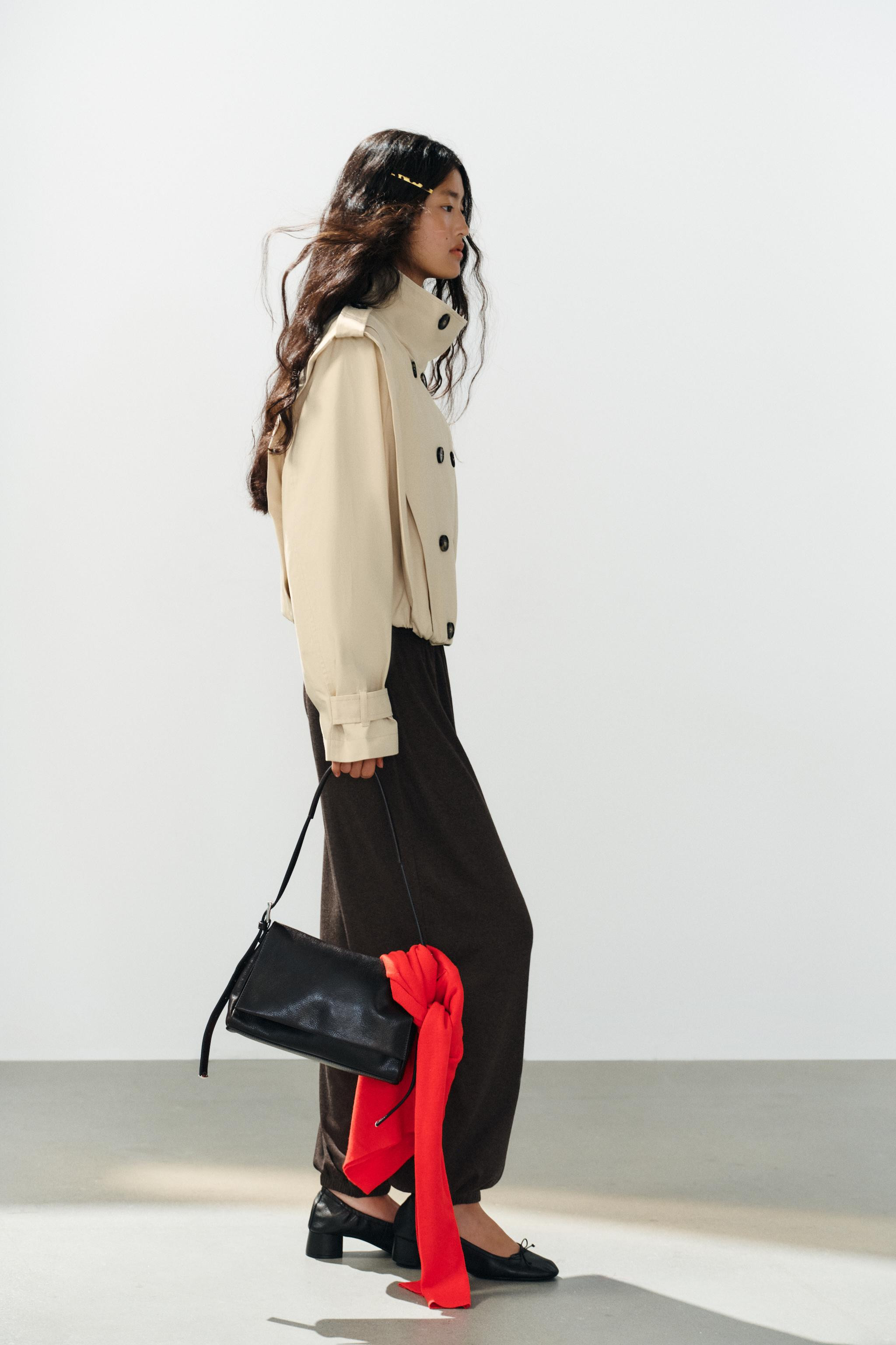 SHORT PLEATED TRENCH COAT | Zara Canada