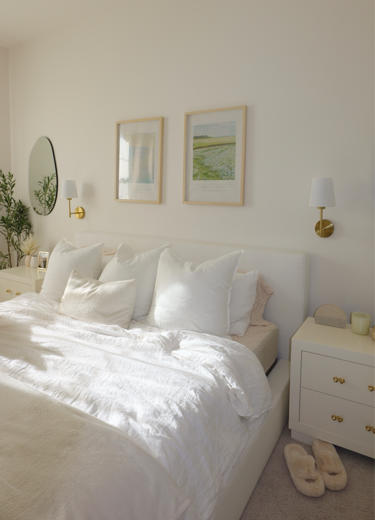 love this elegant room🕊️🪞✨

#LTKHome