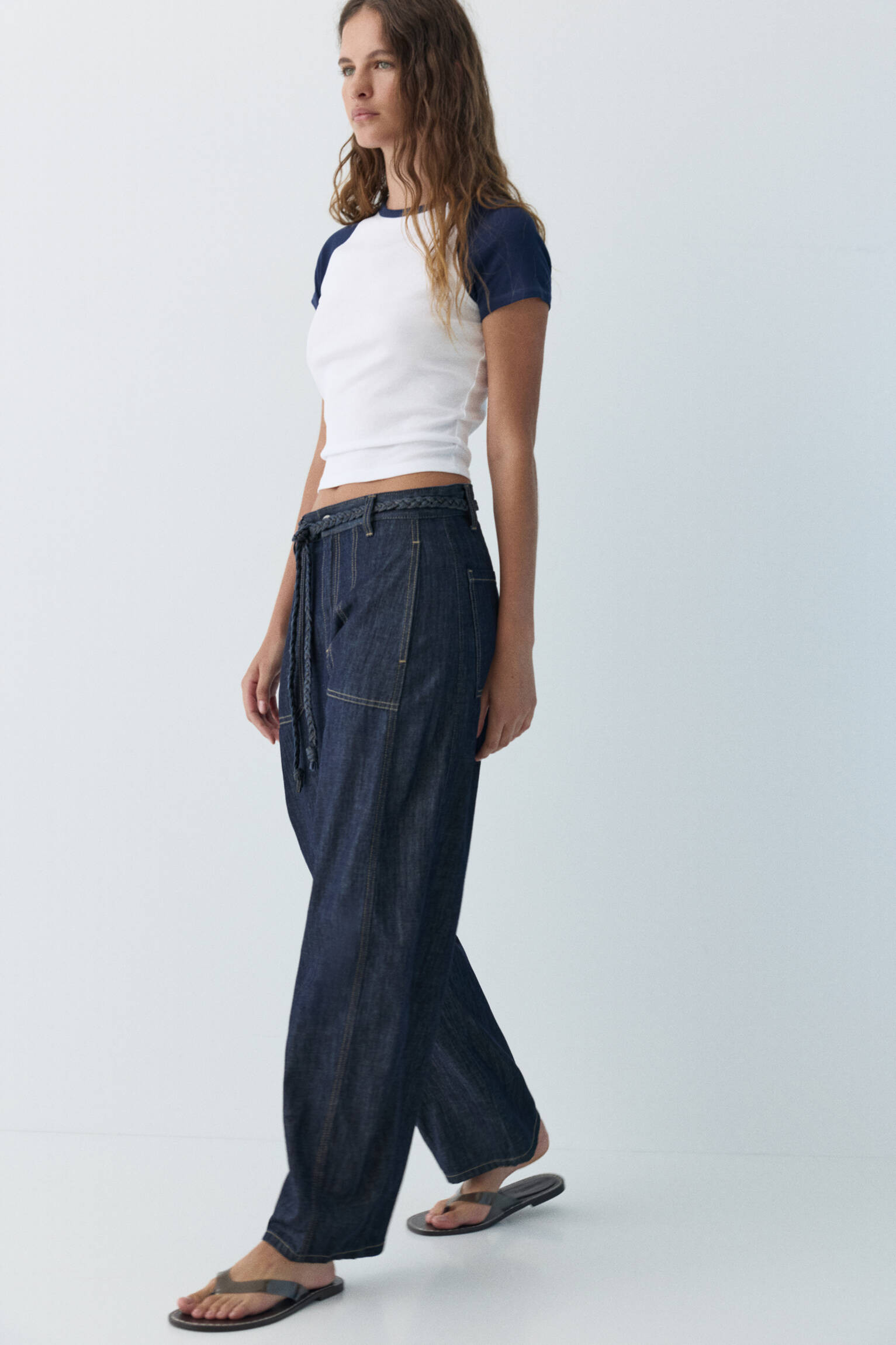 Balloon jeans with drawstring | Pull&Bear United Kingdom | PULL and BEAR UK