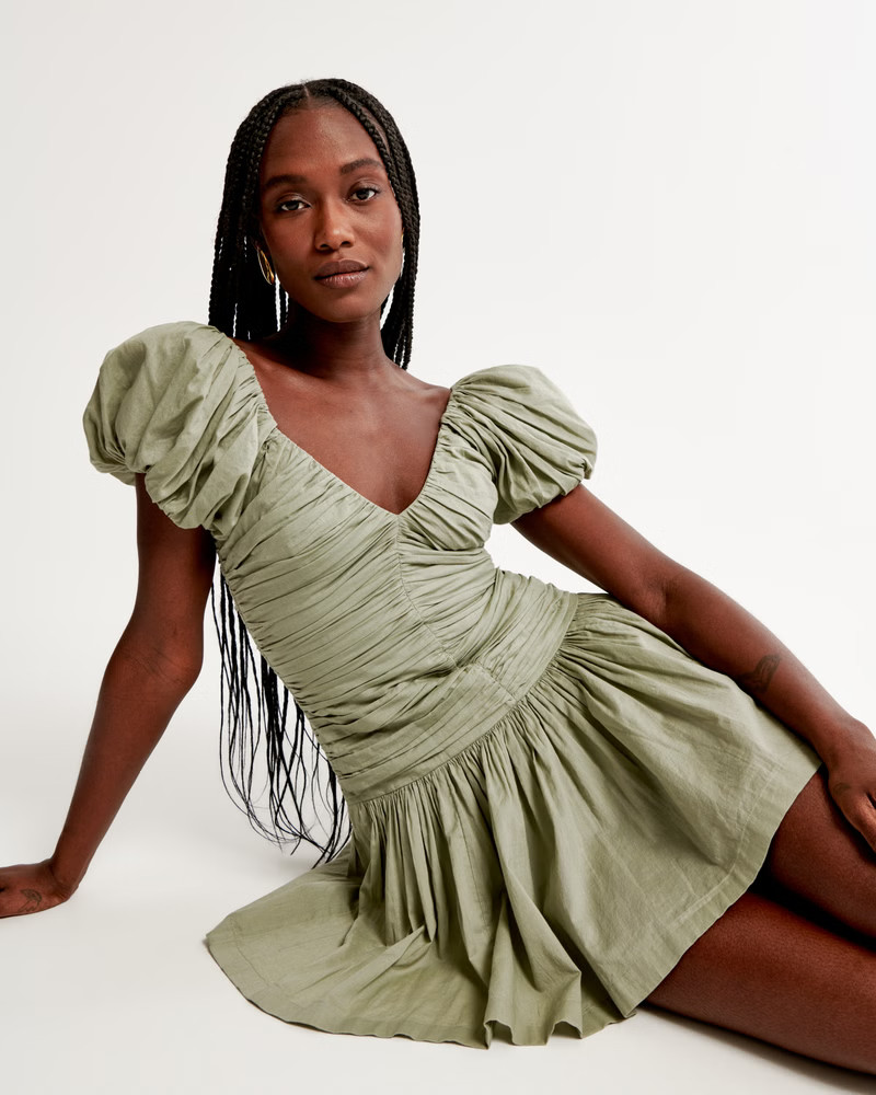 Drama Puff Sleeve Ruched Mini Dress | Abercrombie & Fitch (US)