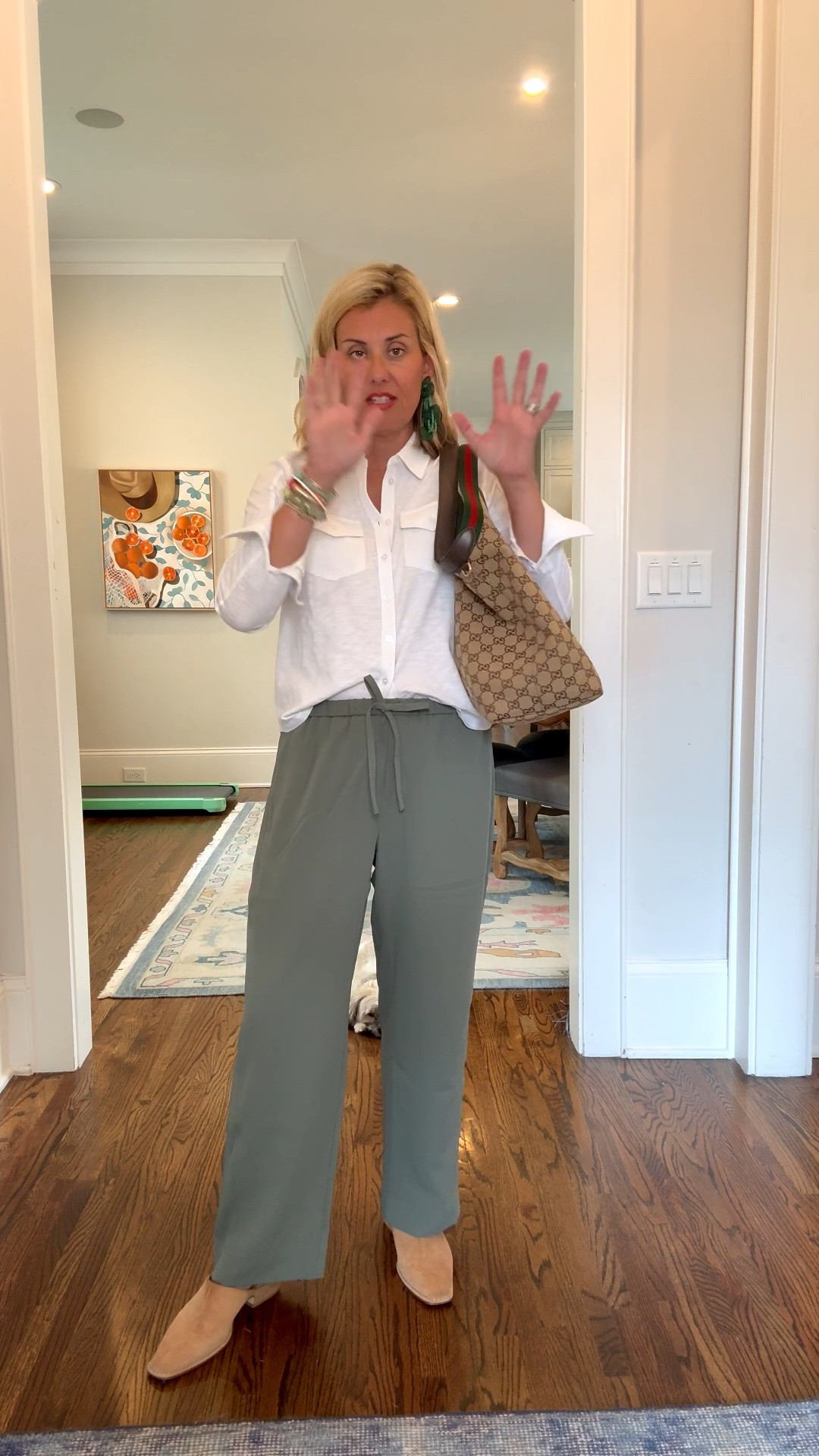 The top and pants you are not going to be able to live without. Literally going to wear both of these year-round. 

Top - 2 
Pants - small petite 
Shoes - 8 tts 

Codes:
Boden - HHCX
Allie + Bess - Catherine20


#LTKdayinmylife #LTKootd #LTKmomlife