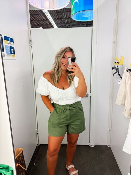 LOVE how these paperbag shorts can be dressed up or worn casually! 


Old navy 
Old navy finds
Old navy haul
Old navy style 
Summer outfits
Summer outfit ideas
Vacation outfits 



#LTKfindsunder50 #LTKSeasonal #LTKmidsize