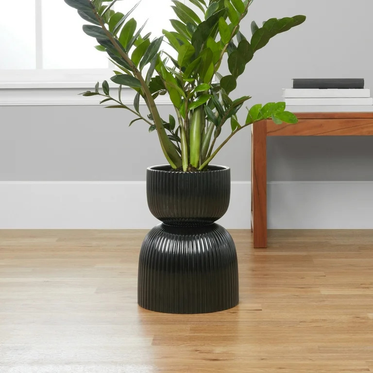 Mainstays 10”D x 13.5”H Round Ceramic Fulted Planter, Black | Walmart (US)