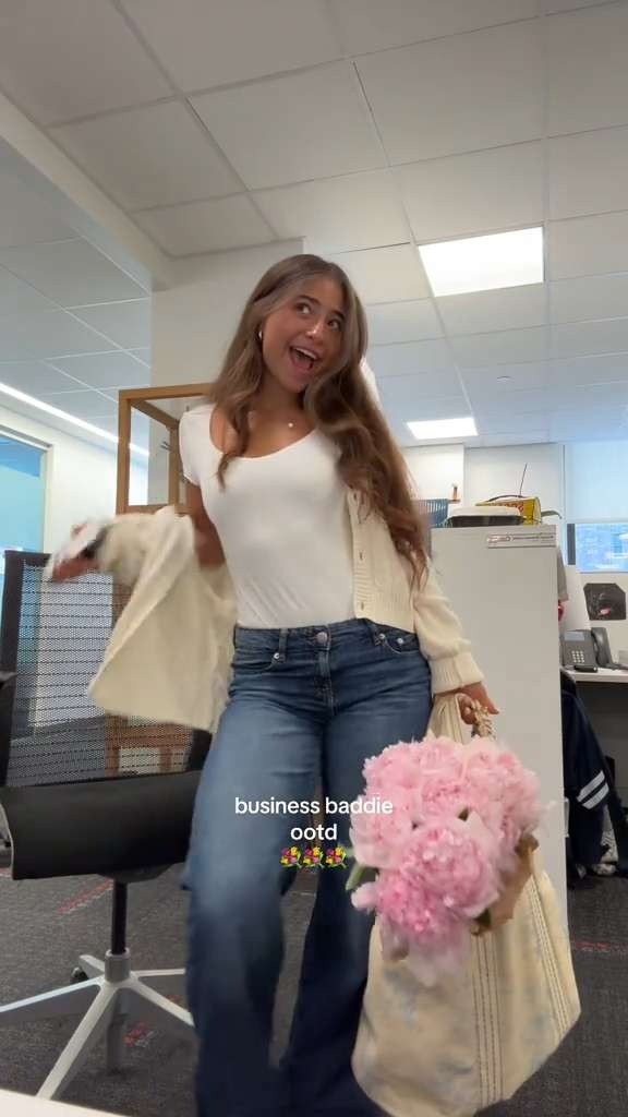 business baddie ootd 💐💐💐 

 #LTKStyleTip