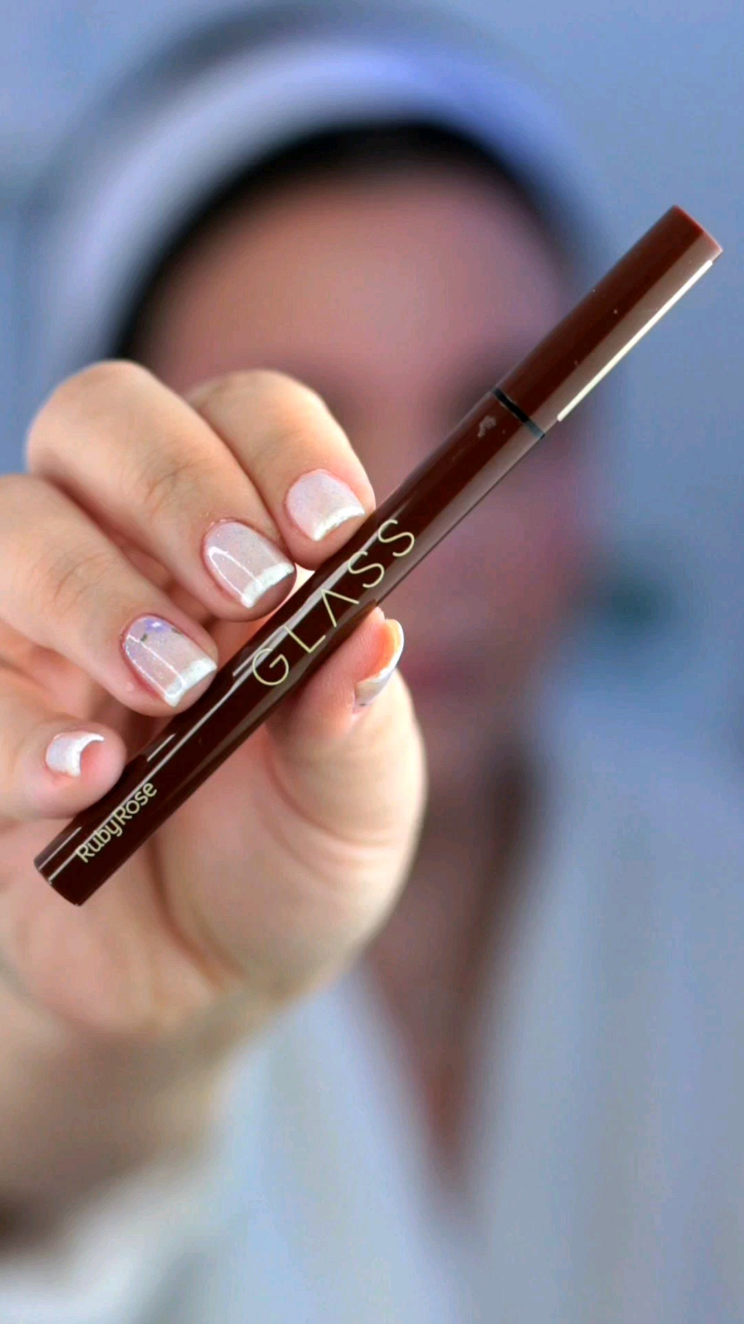 Caneta delineadora Marrom da linha Glass de Ruby Rose

#LTKbrasil #LTKbeleza #LTKpromo