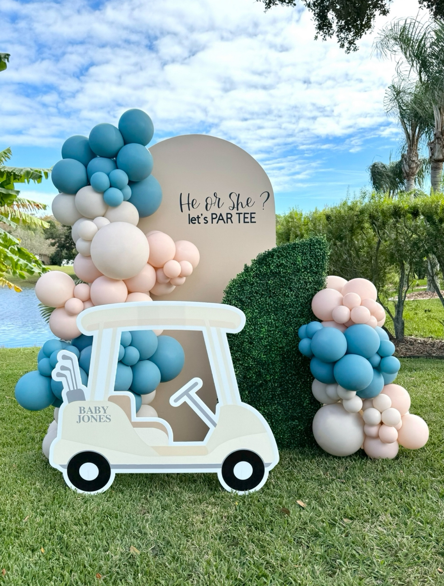 Golf themed Gender reveal #golfcartprop #partee #genderreveal

#LTKparties #LTKbump #LTKfindsunder50