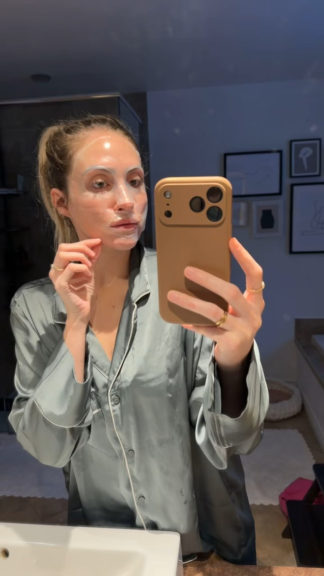 These collagen face masks from Amazon are worth the hype! Skin is so hydrated and plump this morning 🙌🏼

#LTKcanada #LTKbeauty