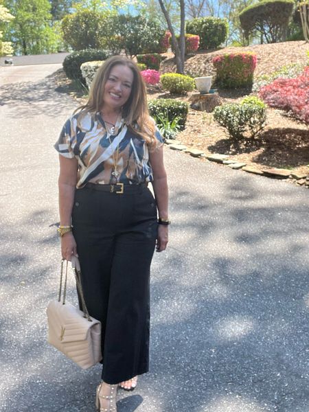 Navy and gold water colored business blouse.. paired with dark navy trousers and neutral accessories 

#LTKworkwear #LTKmidsize #LTKstyletip