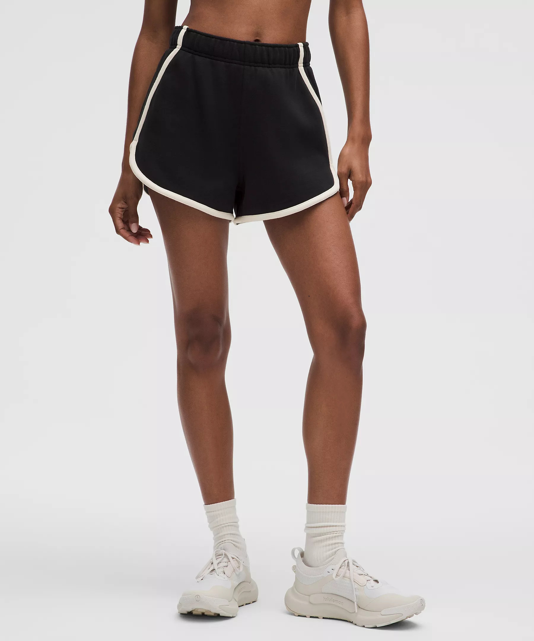 Scuba Mid-Rise Oversized Short 3" | Lululemon (US)