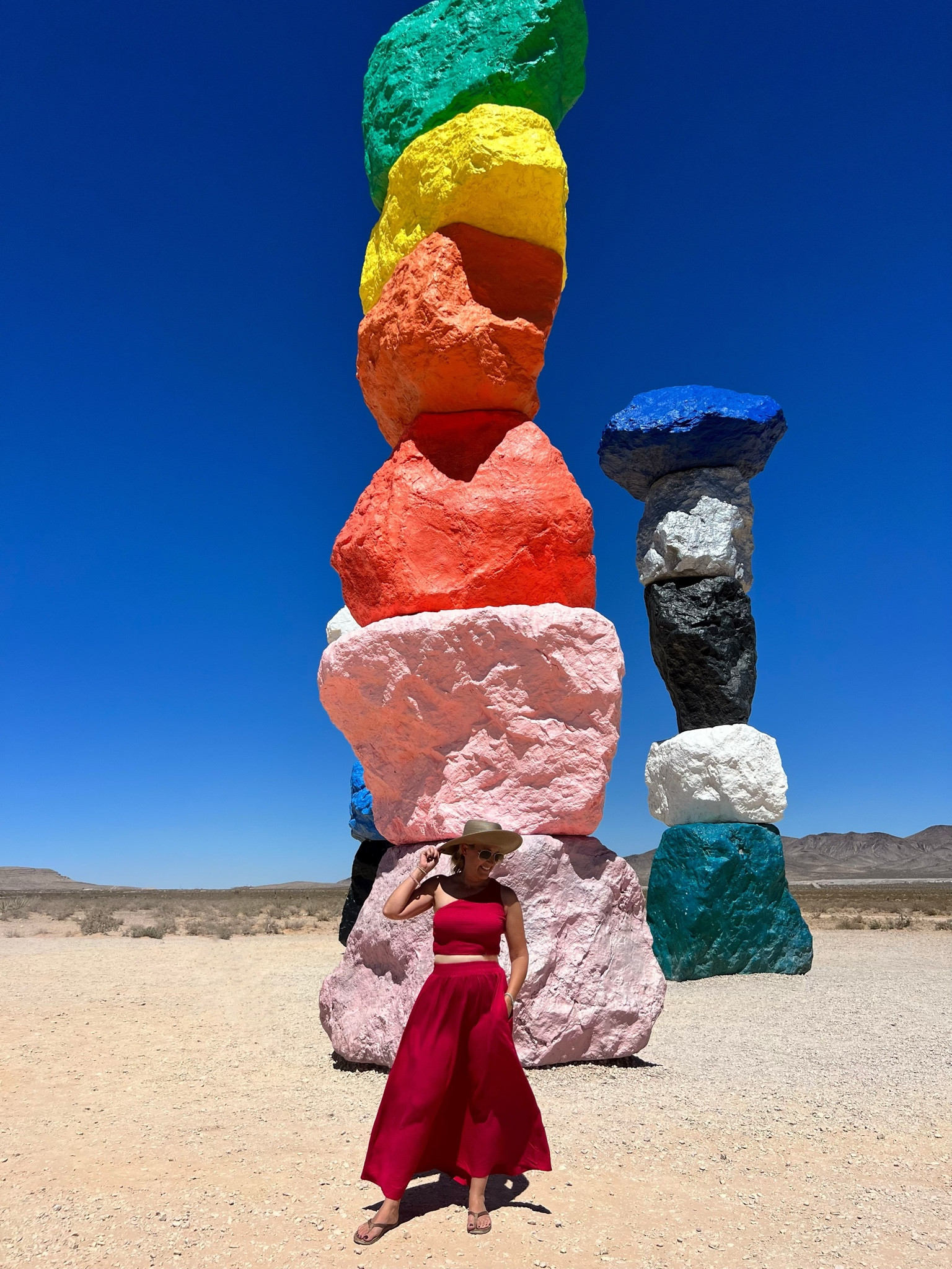 Loving this two piece set! It is super comfy, flattering, and has POCKETS!! 

#LTKstyletip #LTKtravel #LTKunder100