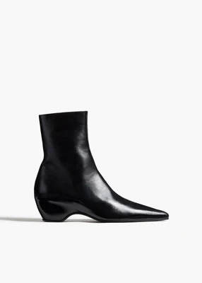 KHAITE - Sybil Ankle Boot In Black Glazed Leather | Khaite