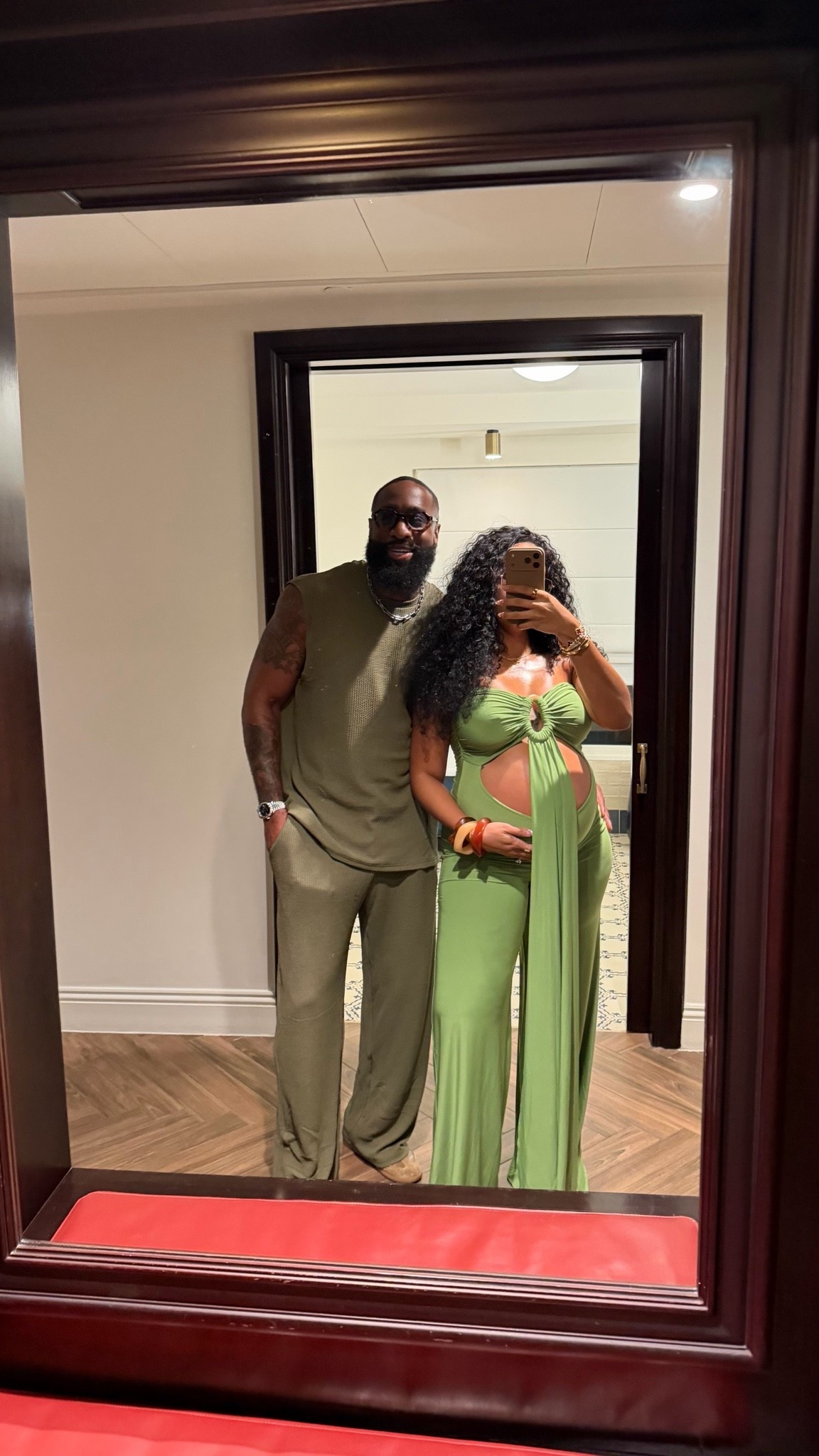 Babymoon look of the night🌴 #PanamaVacay 🇵🇦

#LTKootd #LTKBump #LTKMens