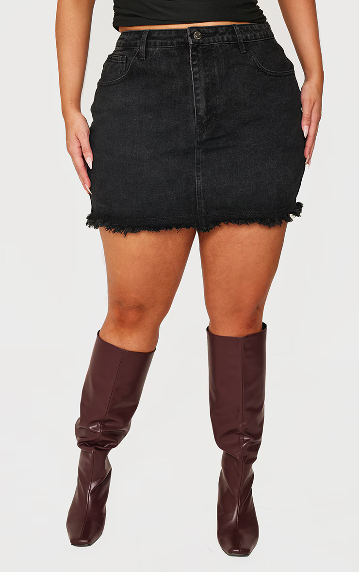 Plus Black Washed Raw Hem Mini Skirt | Plus Size | PrettyLittleThing US