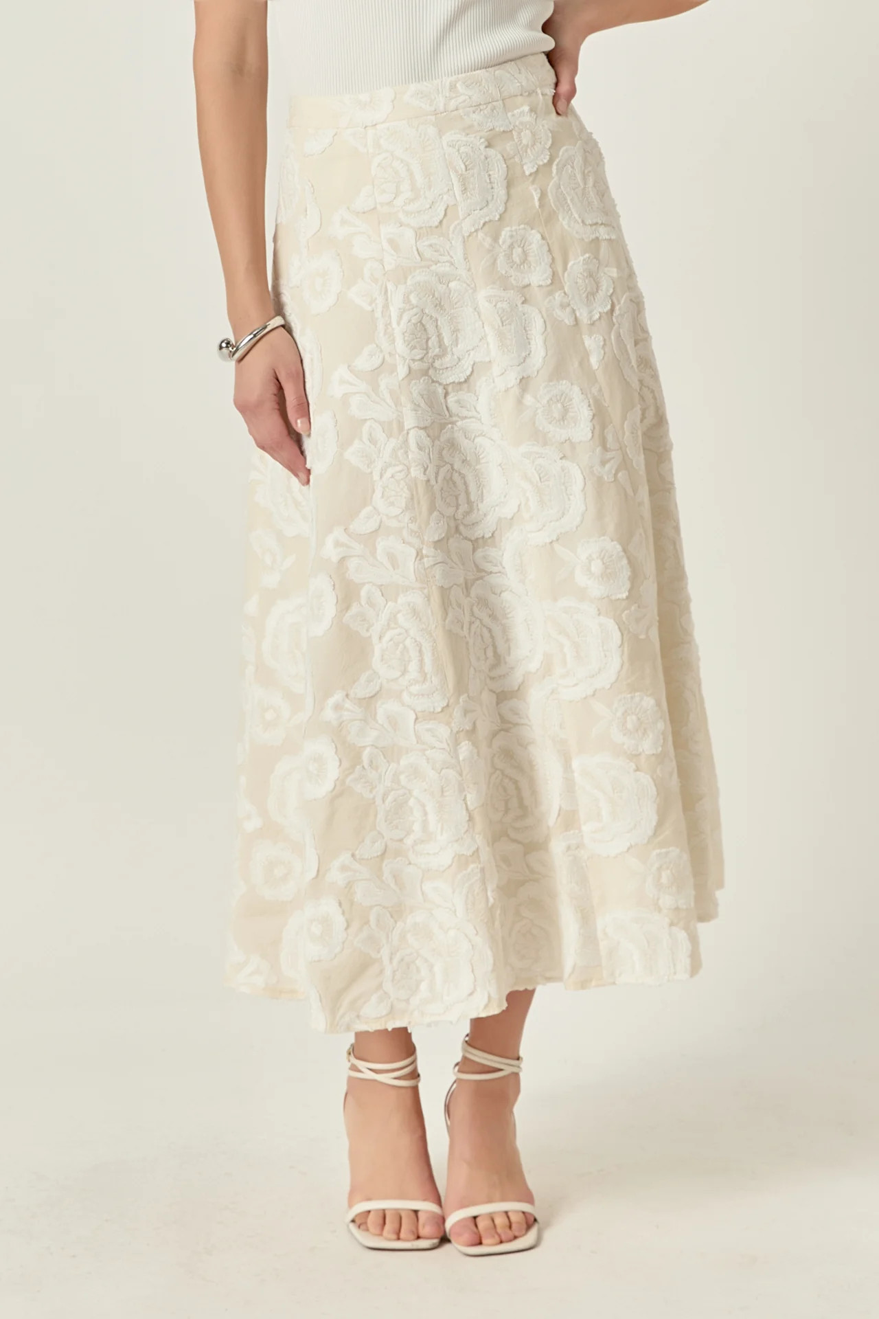Denali Floral Embroidered Maxi Skirt | Endless Rose