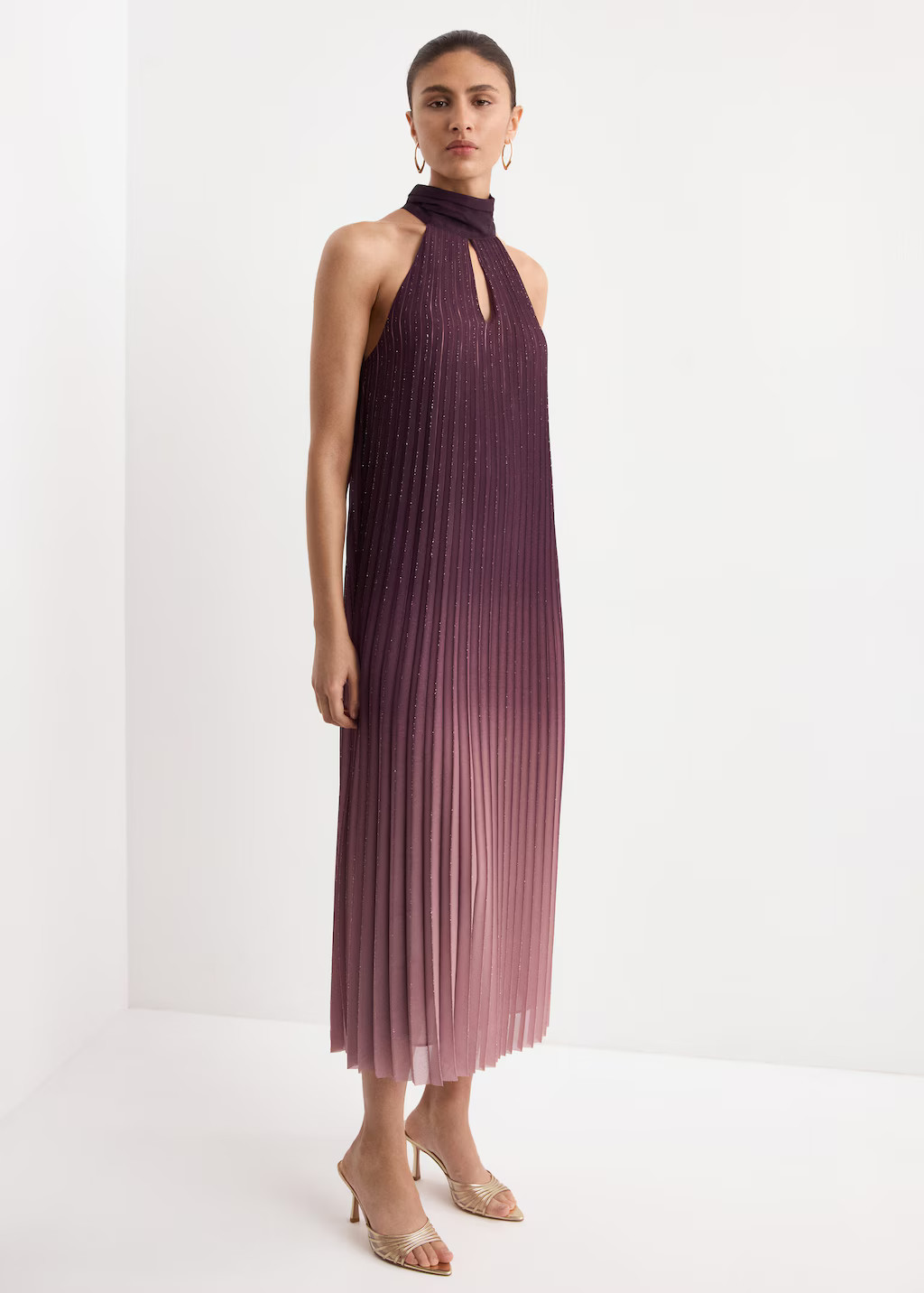 Pleated halter neck dress light/pastel purple - Woman - 2 - MANGO | Mango (US/MX/AU)