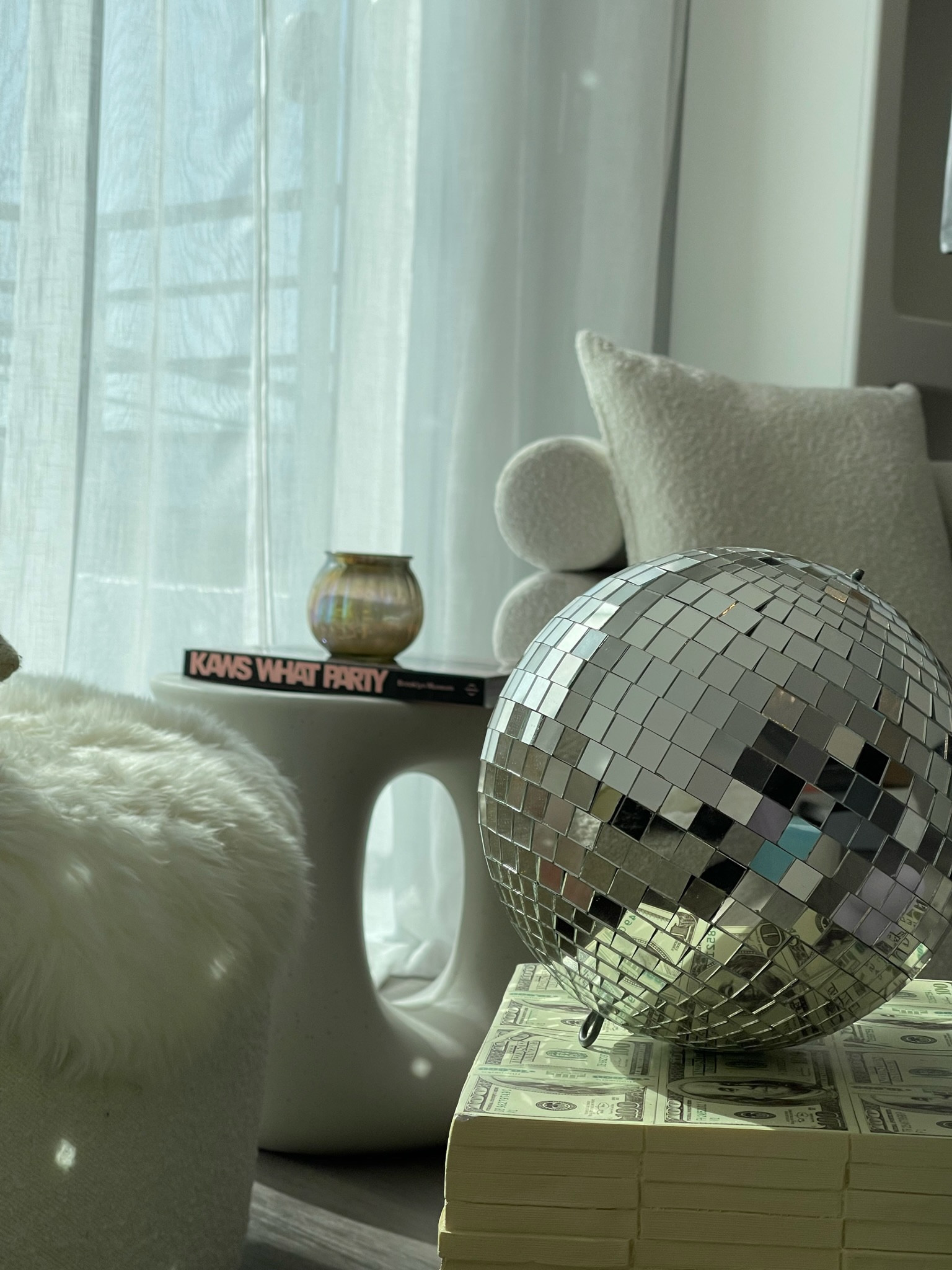 Trendy home decor - disco ball home decor - preppy home decor - chic hole decor - home finds - home decor ideas - living room inspo

#LTKfindsunder100 #LTKhome #LTKstyletip