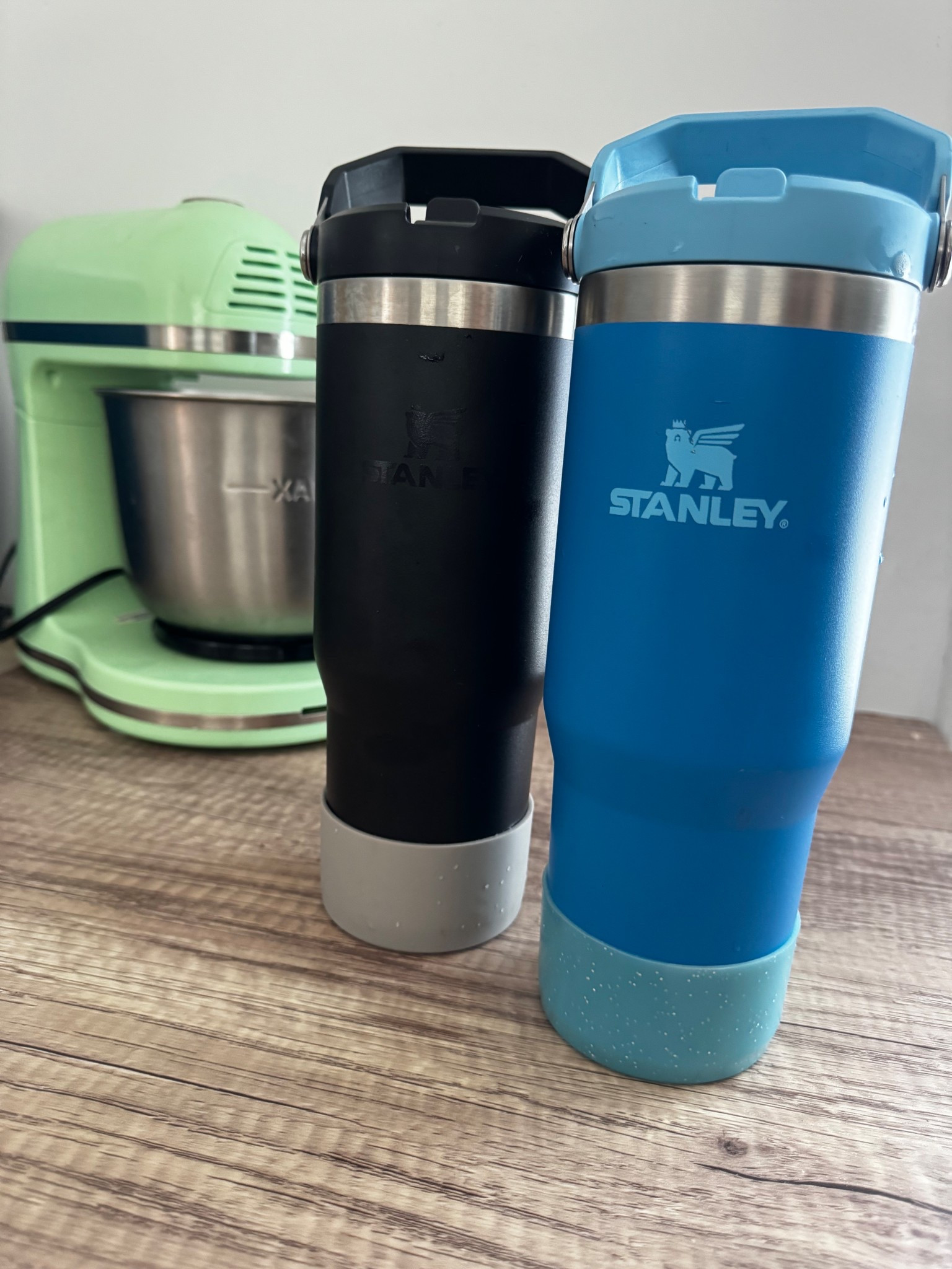 His & hers Stanley’s to make sure we’re meeting our water intake 

These are non spill and are easy to travel with 


#stanley #stanleycup #waterbottle #health #amazonfind 

#LTKfitnessgoals #LTKmorningroutine #LTKActive