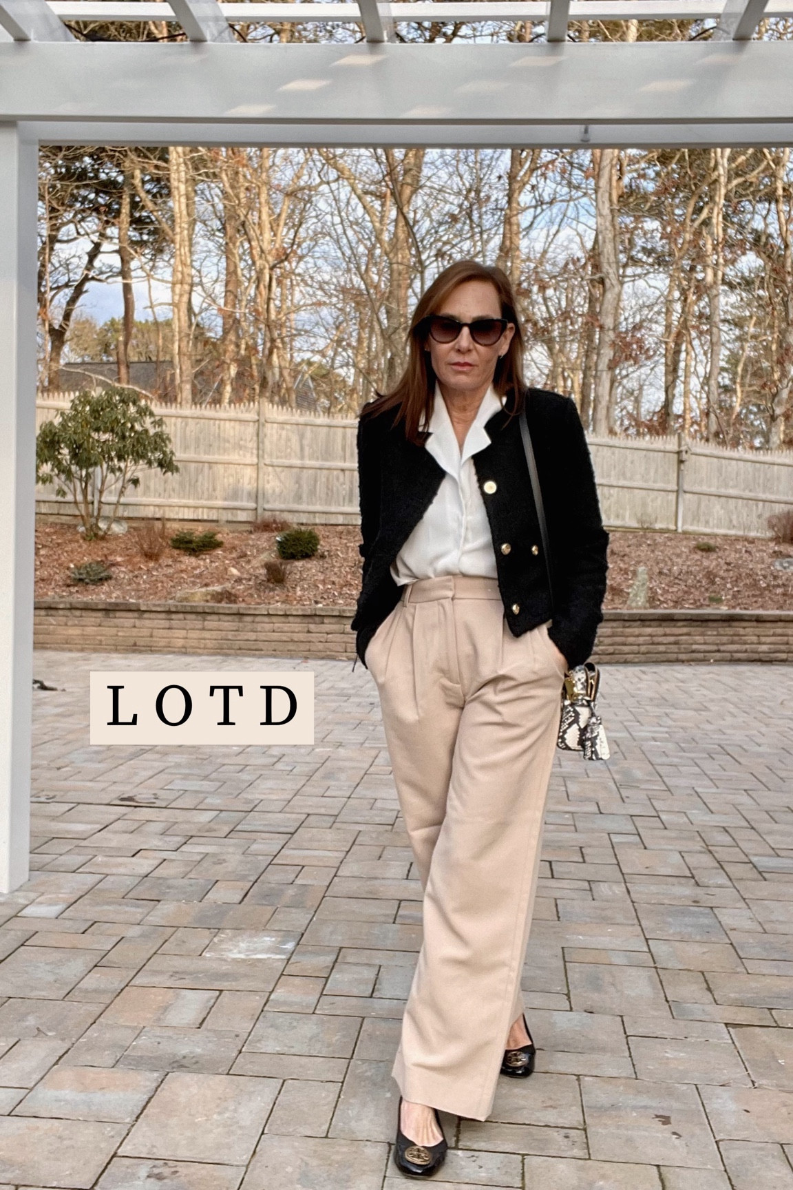 The top rated Slaane pant,  from @abercrombie , is definitely worth the purchase. The fit is perfect no matter you size and height. Being petite. I have a hard time finding pants that are the right length without having them altered. Abercrombie is a go to often because they offer pants in various lengths, and the short is exactly my length. I am 52 and 112 pounds. I’m wearing my normal size here in short ! If you haven’t tried them, I highly recommend 🎉

#LTKfindsunder100 #LTKMostLoved #LTKstyletip