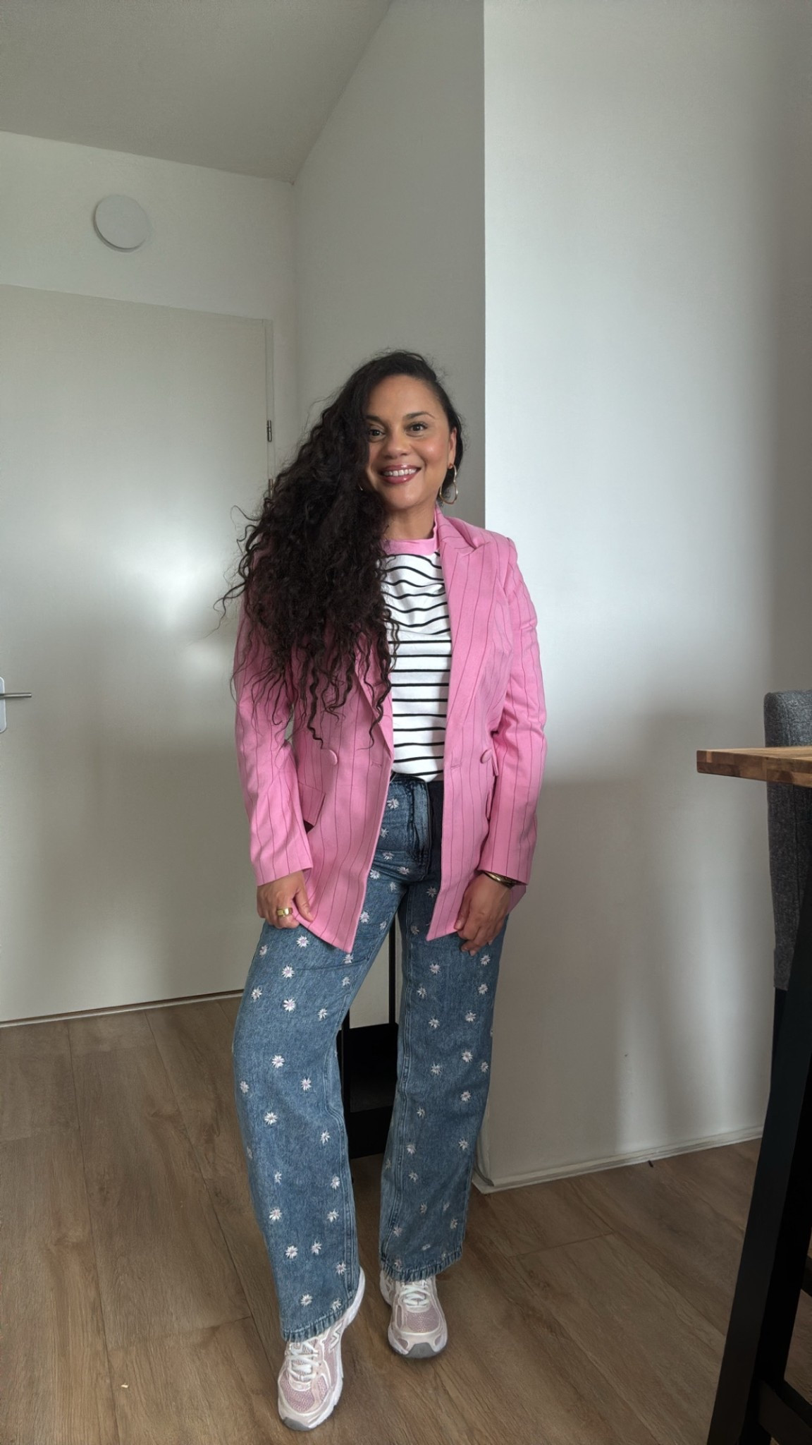 Size 38 krijtenstrrep blazer, shirt maat s, broek maat 40 

#LTKstyletip