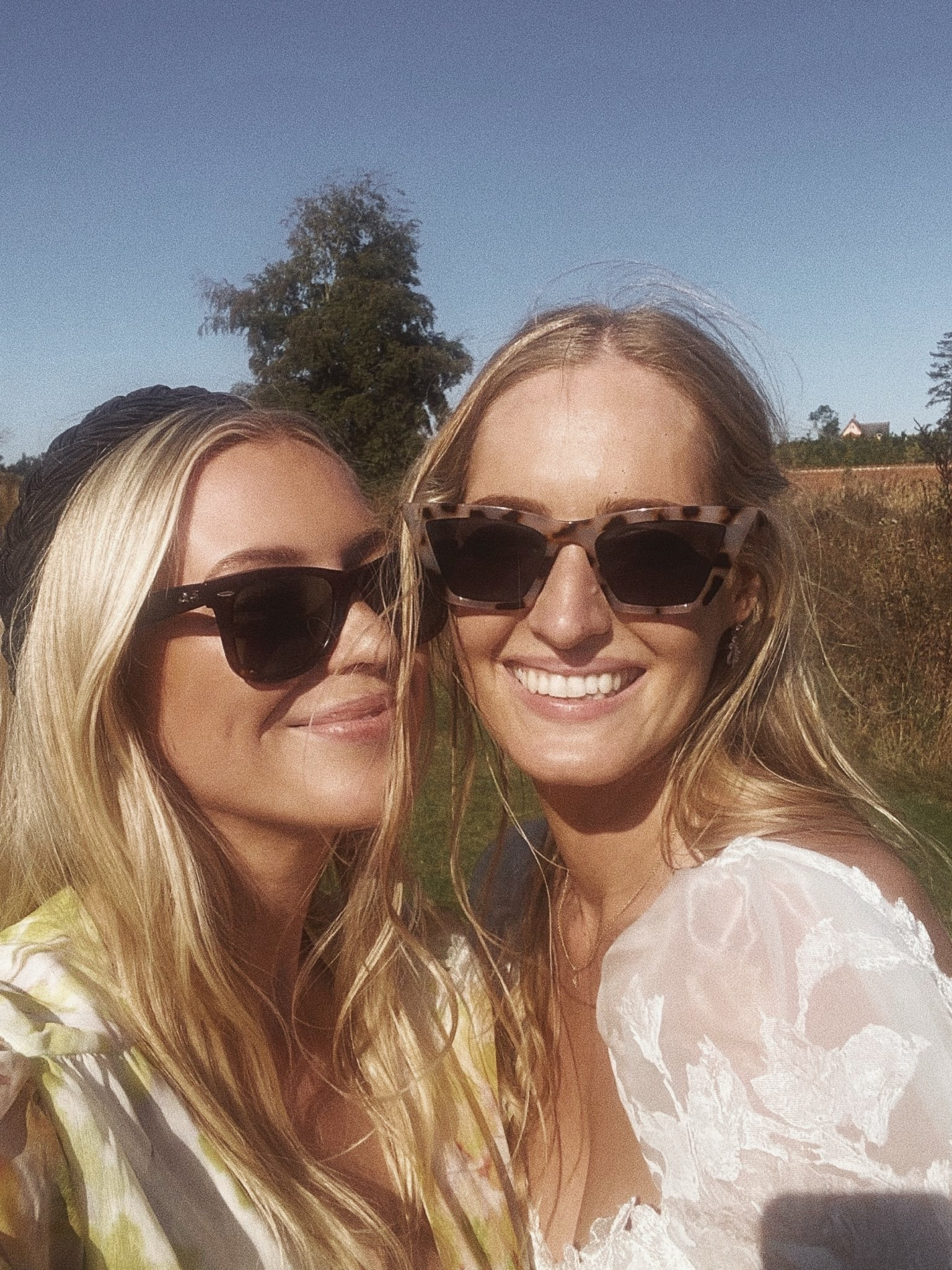 Affordable Wedding Sunglasses 🤍🕶️🫶 #wedding #weddingsunglasses #sunnies

#LTKFind #LTKwedding