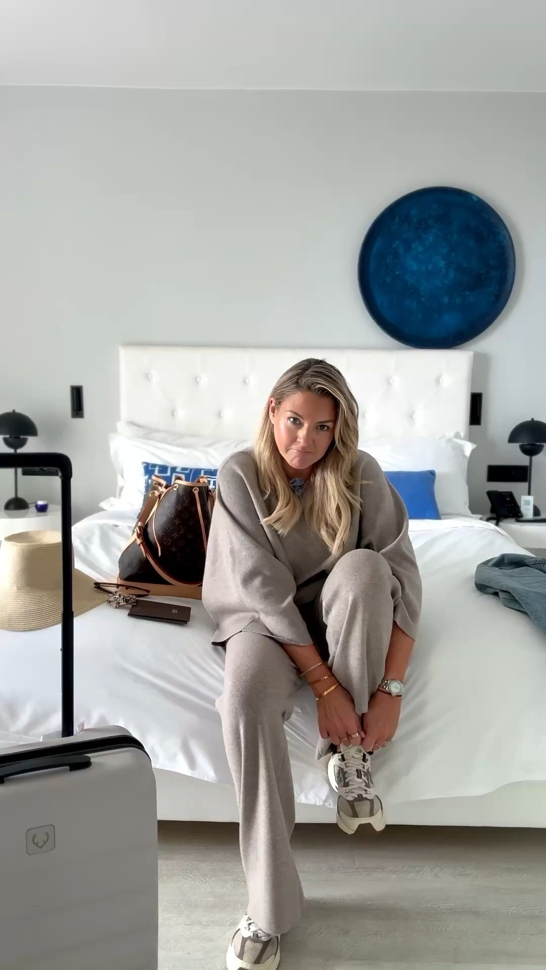 Perfect travelling outfit 

For the airport 
Loungewear

#LTKuk #LTKsummer #LTKtravel