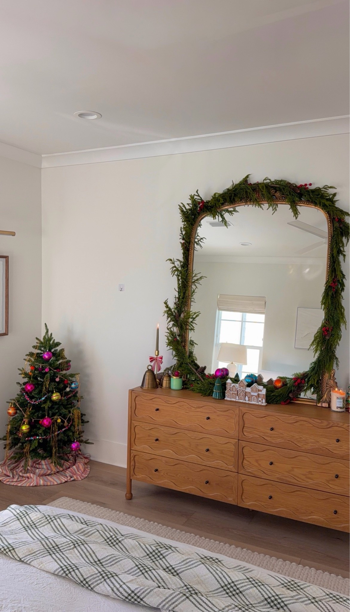 #ad Cutest cozy corner 🥹🎄 never too early to start shopping! everything is @Wayfair  #wayfairpartner