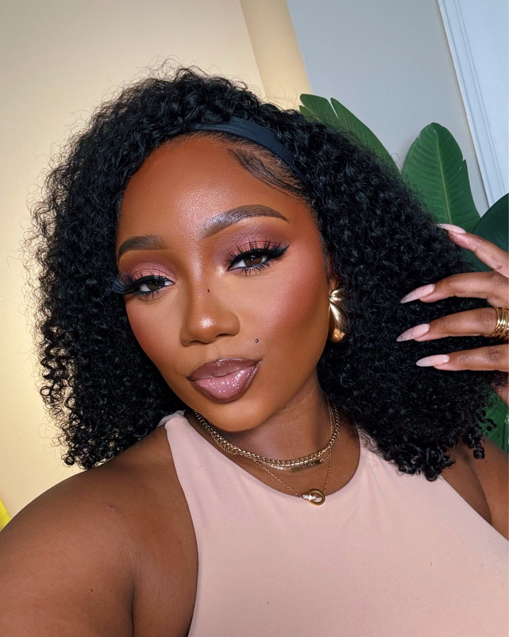 This setting spray had my makeup SITTING! 😍

#LTKbeauty