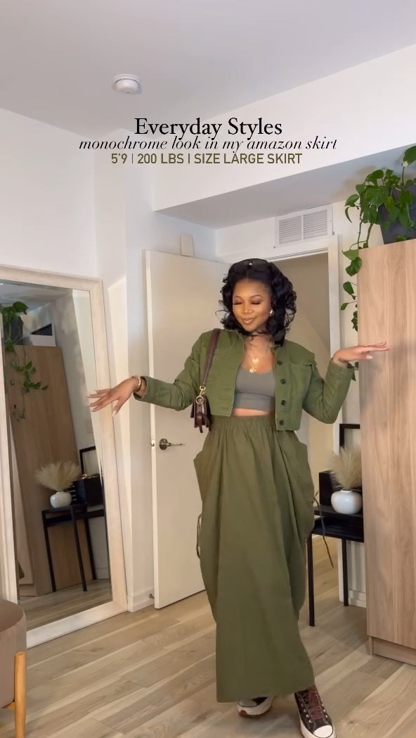 Olive green monochrome looook >>> 😍✨ I LOVE this skirt and can’t wait to buy it in more colors 

#LTKstyletip #LTKmidsize #LTKfindsunder50