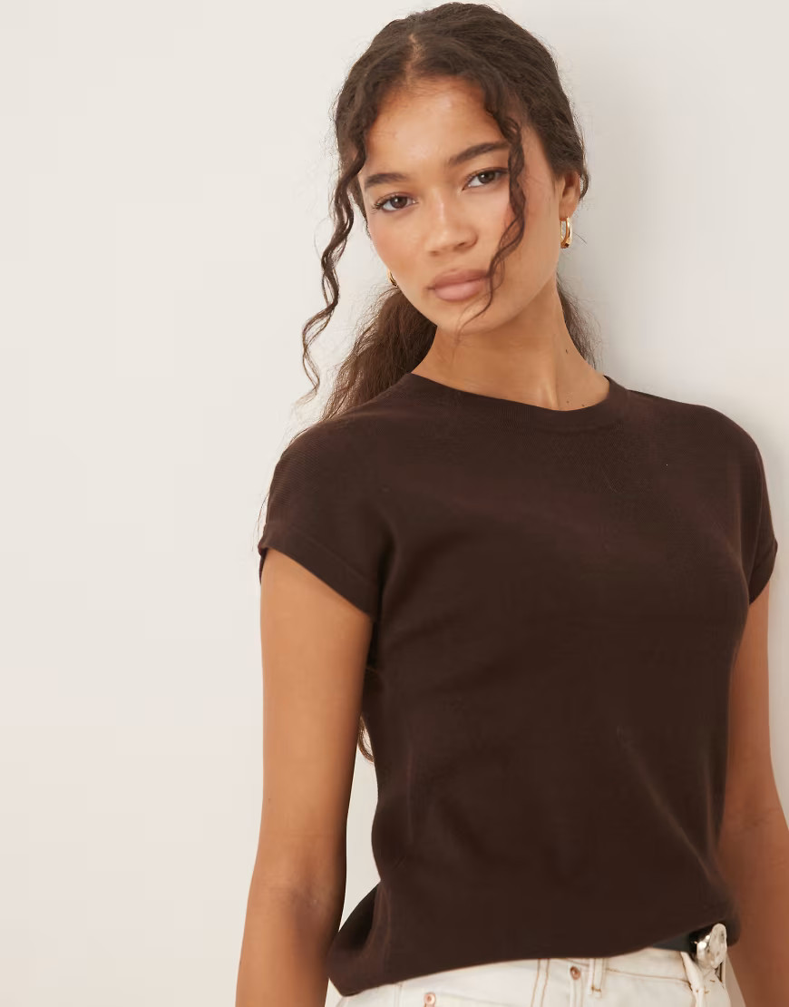 Mango fine knit short sleeve t-shirt in chocolate brown | ASOS (Global)