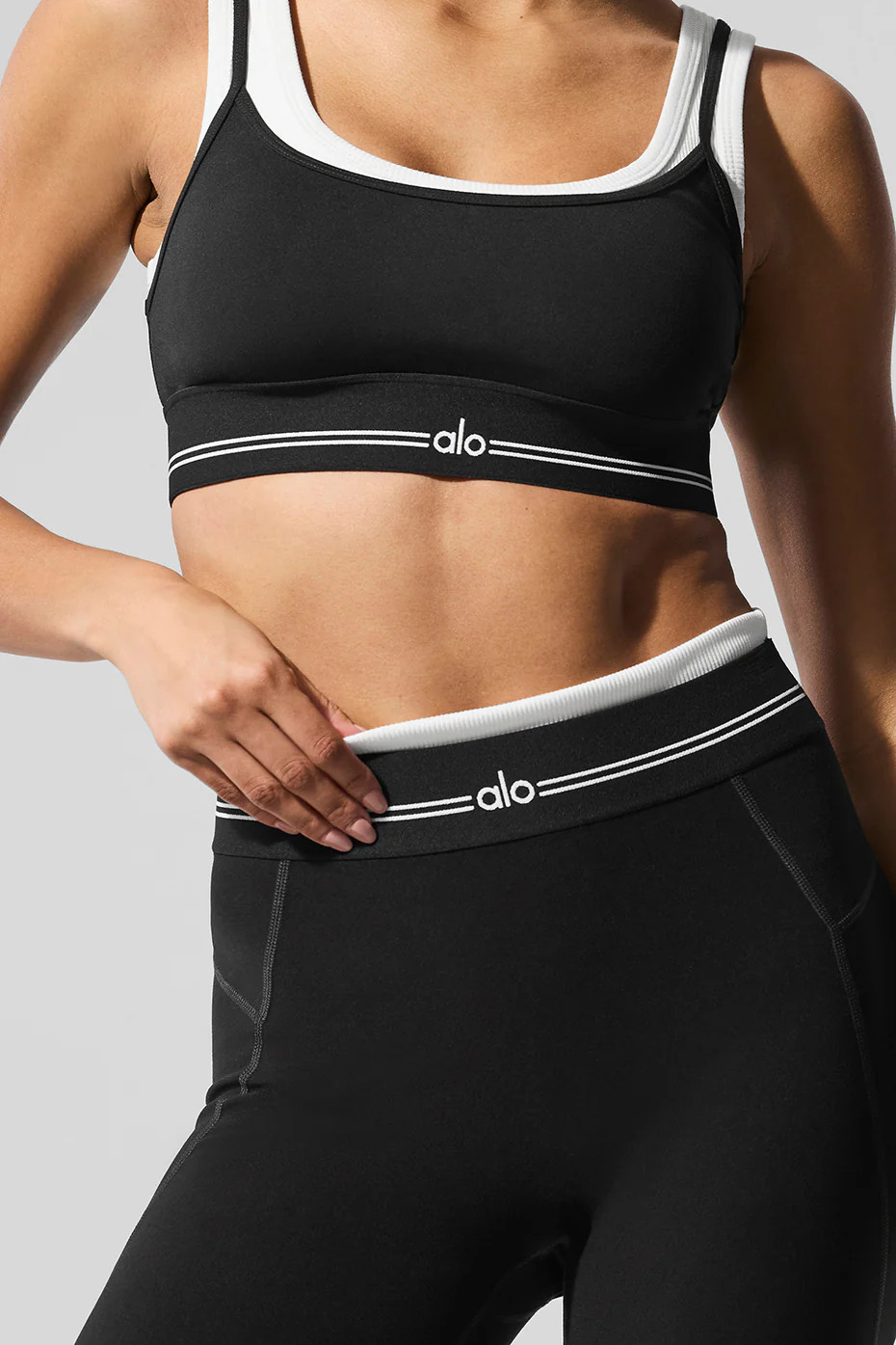 ALO | Airbrush High-Waist 7/8 Better Together Legging in Black/White, Size: Small | Alo Yoga (US)